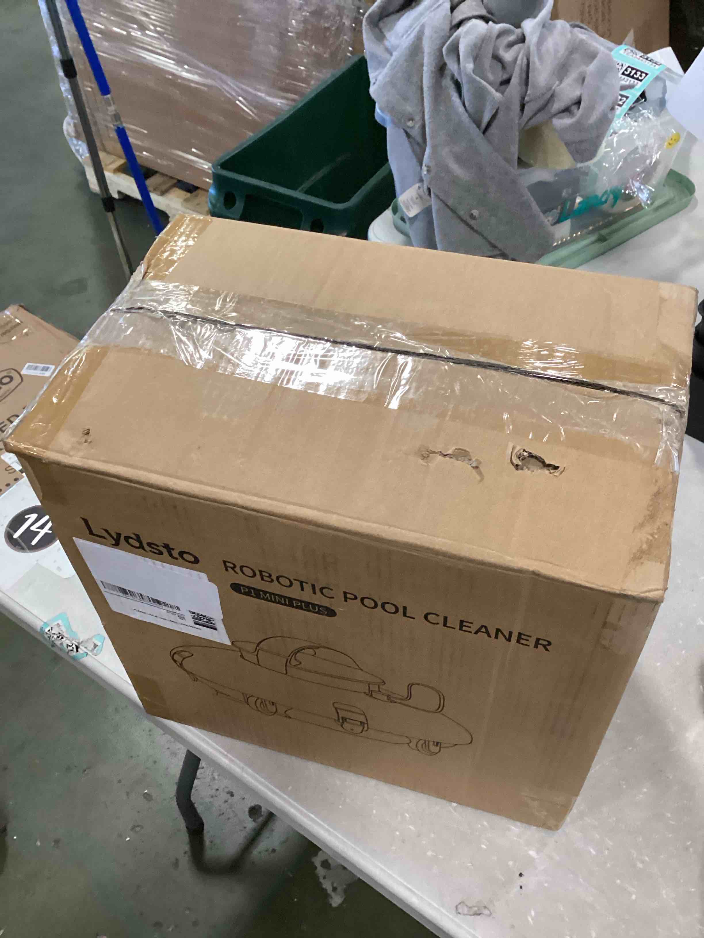 https://s3.amazonaws.com/lotting-images-prod/bidfta/PNK0513266_1729777719132.jpeg