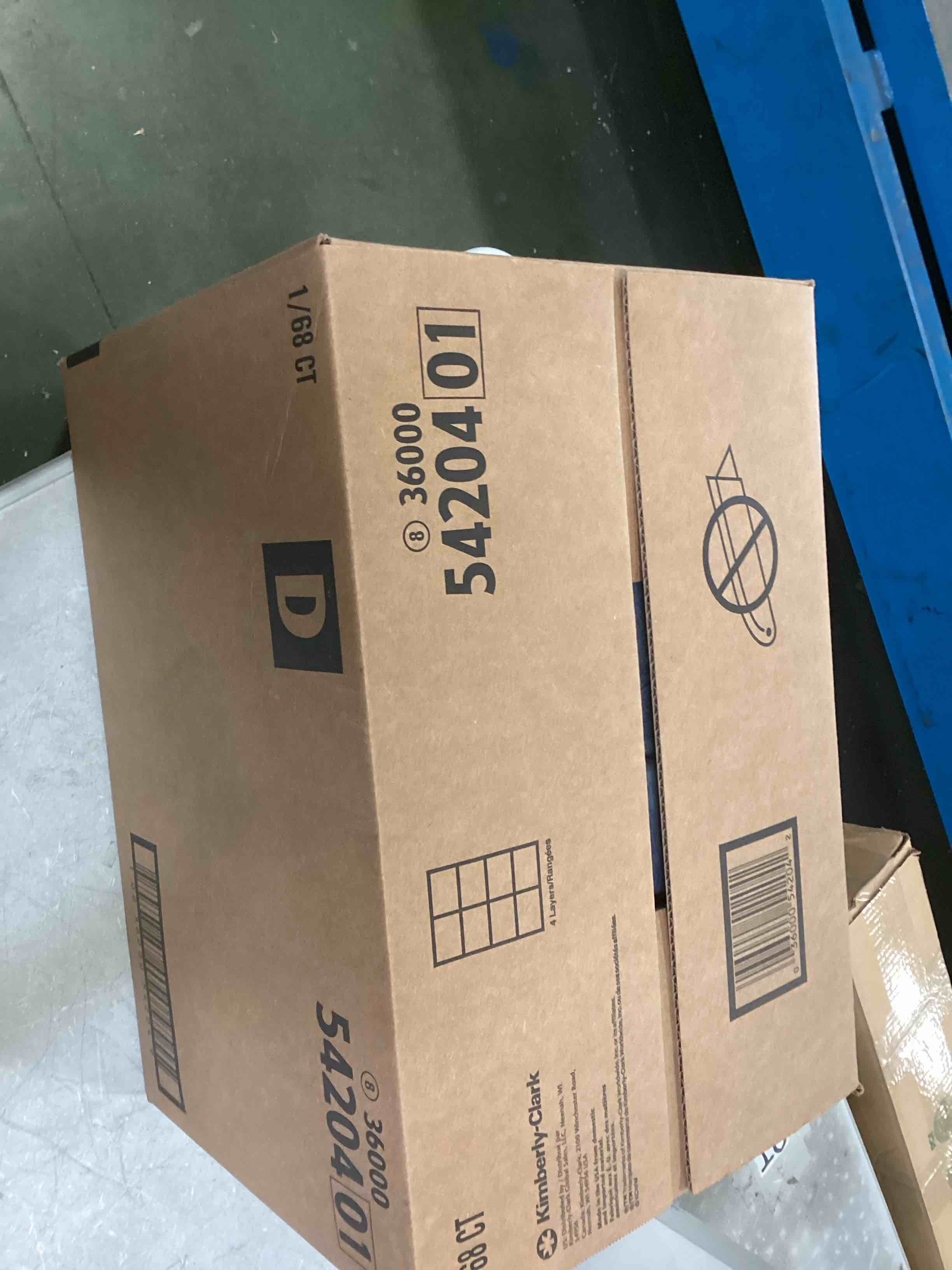 https://s3.amazonaws.com/lotting-images-prod/bidfta/PNK0514476_1730736500063.jpeg