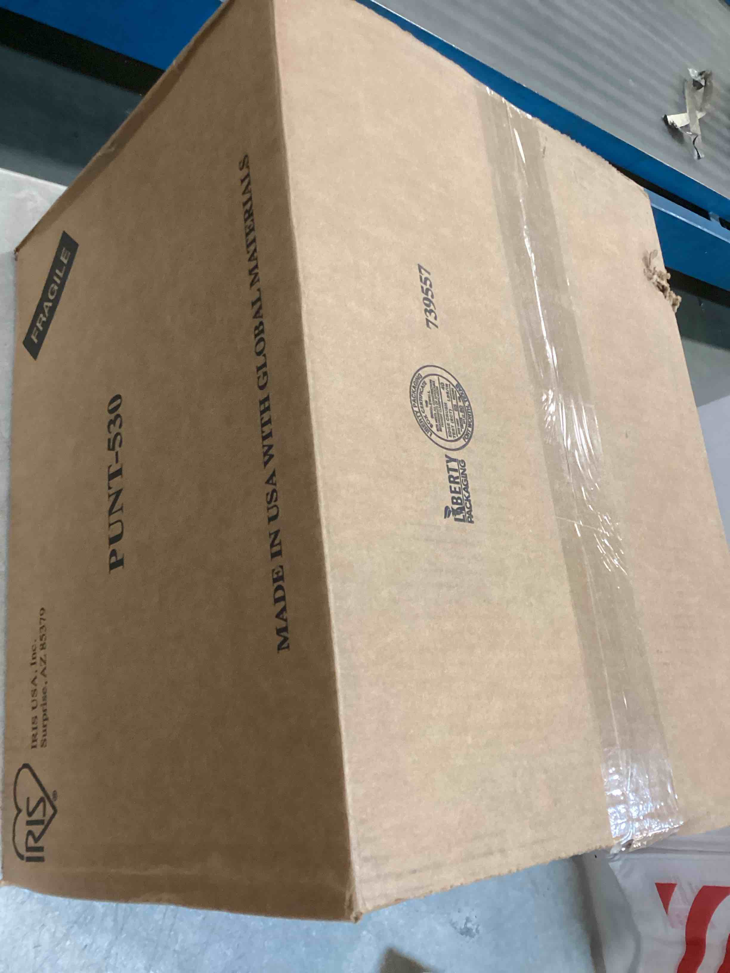 https://s3.amazonaws.com/lotting-images-prod/bidfta/PNK0515512_1730205532917.jpeg