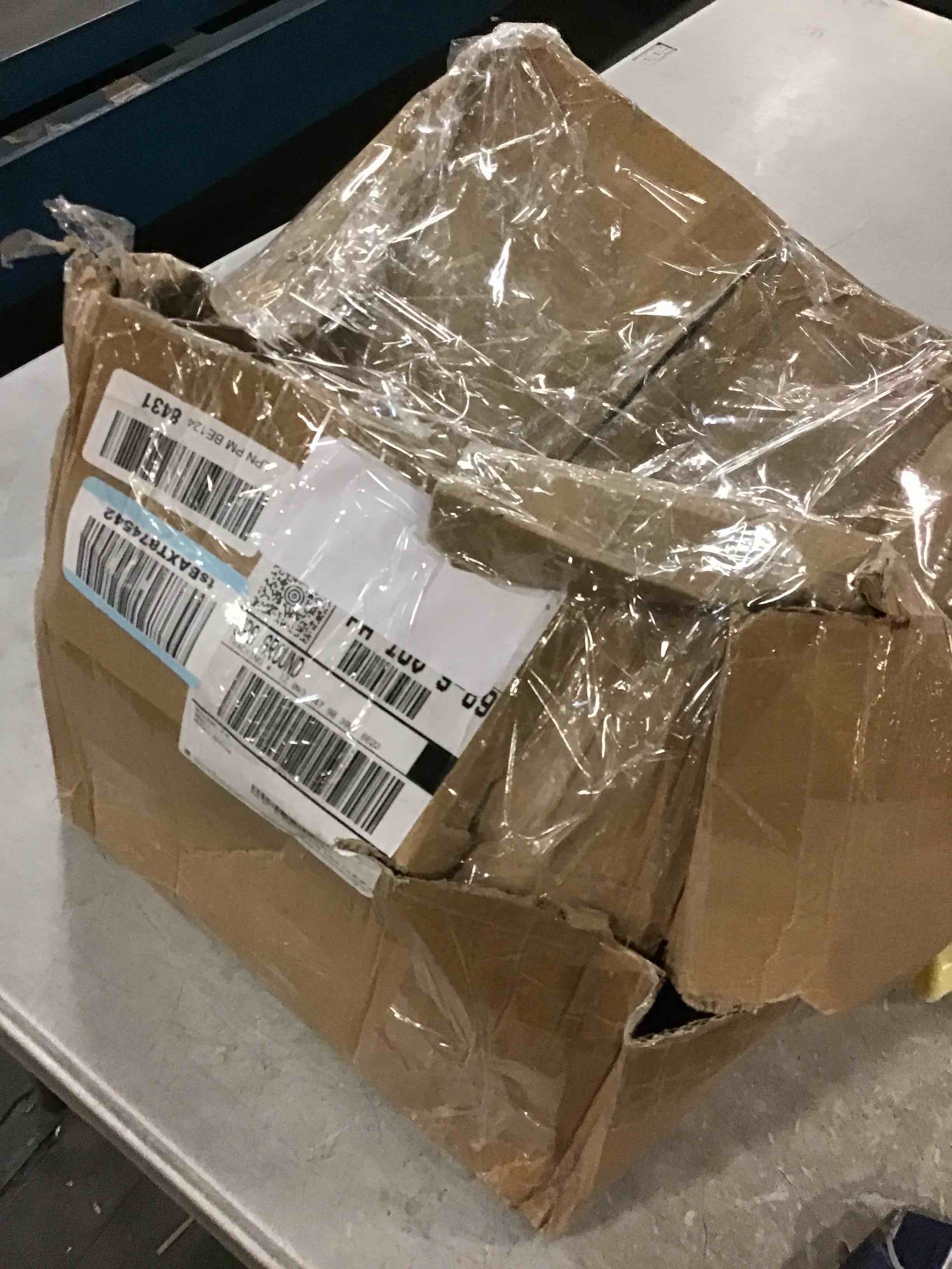 https://s3.amazonaws.com/lotting-images-prod/bidfta/PNK0516006_1730499269071.jpeg