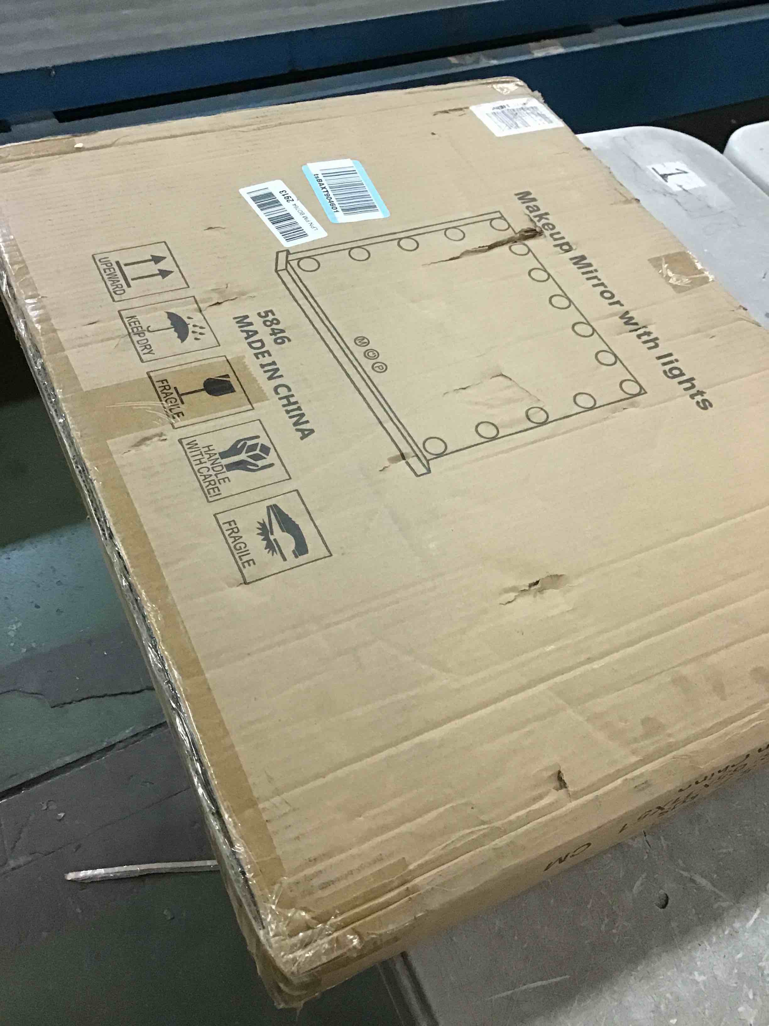 https://s3.amazonaws.com/lotting-images-prod/bidfta/PNK0516418_1730341613133.jpeg