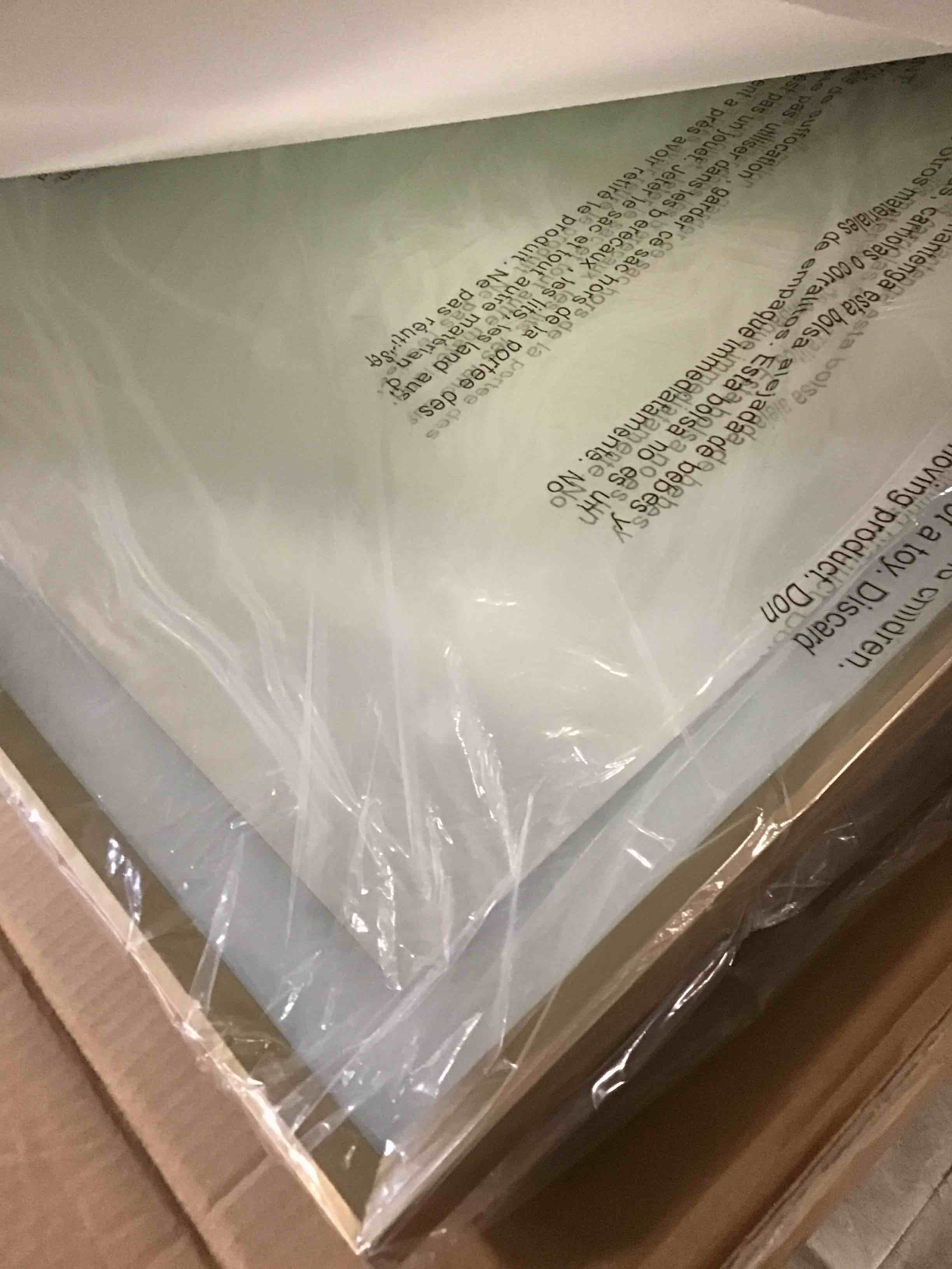 https://s3.amazonaws.com/lotting-images-prod/bidfta/PNK0516467_1730332997758.jpeg