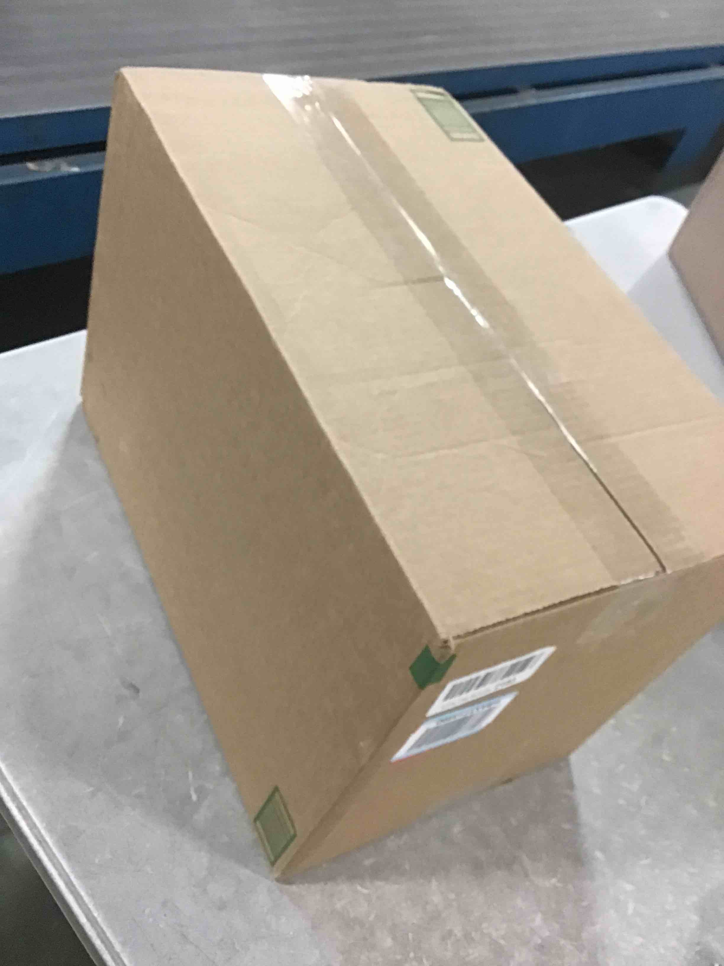 https://s3.amazonaws.com/lotting-images-prod/bidfta/PNK0517268_1729805949337.jpeg