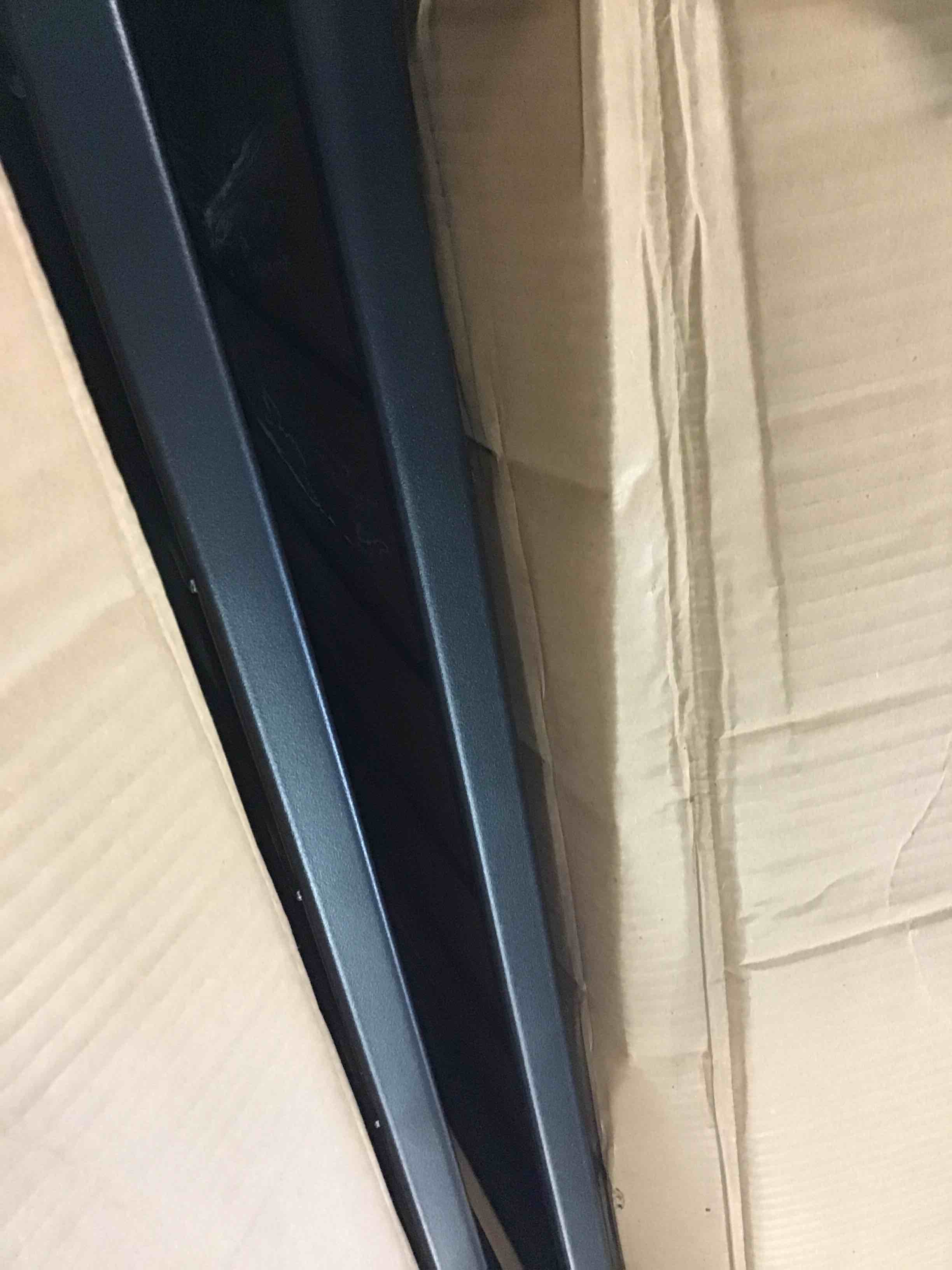 https://s3.amazonaws.com/lotting-images-prod/bidfta/PNK0517293_1729803964048.jpeg