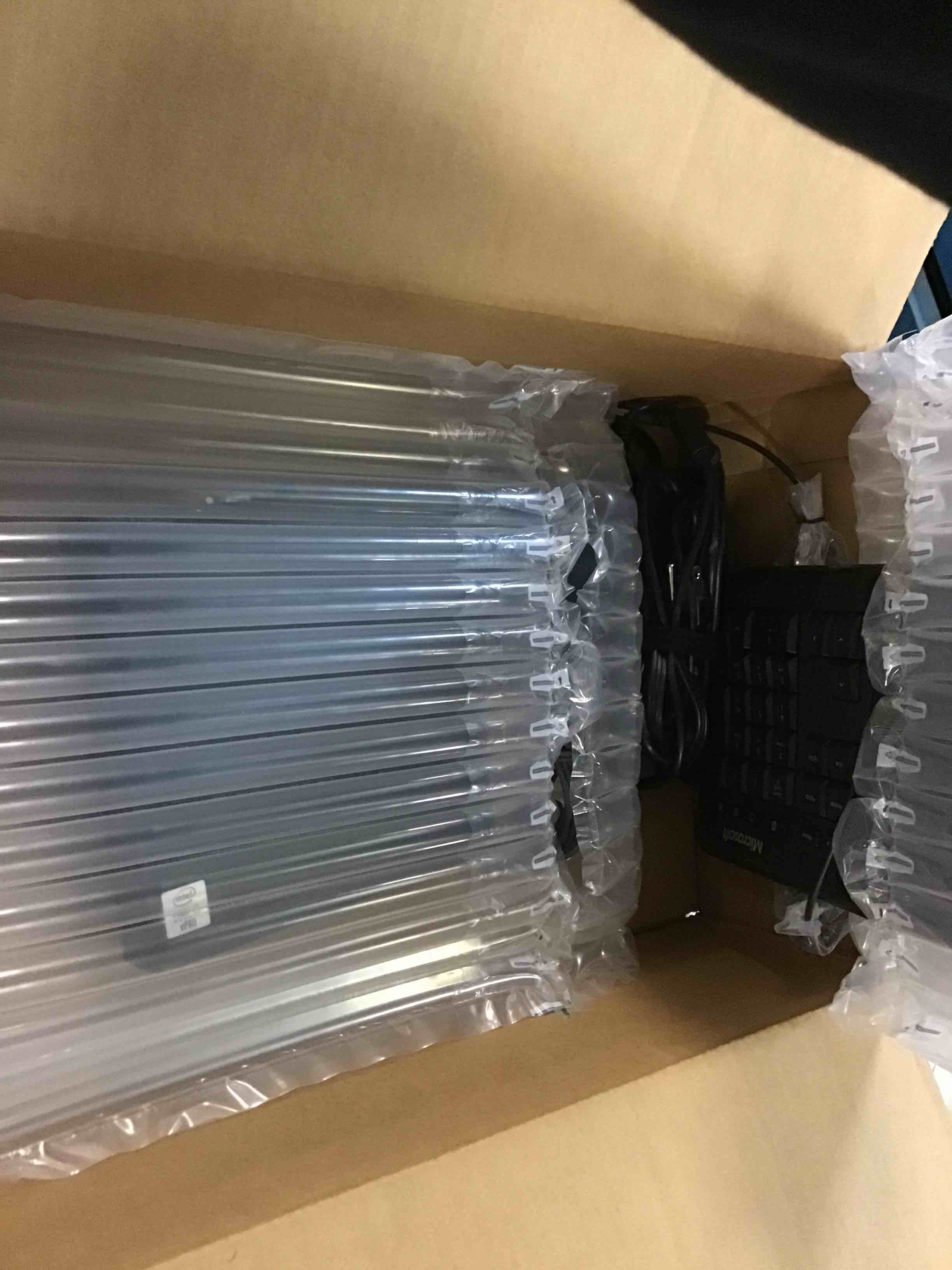 https://s3.amazonaws.com/lotting-images-prod/bidfta/PNK0517661_1729568633028.jpeg