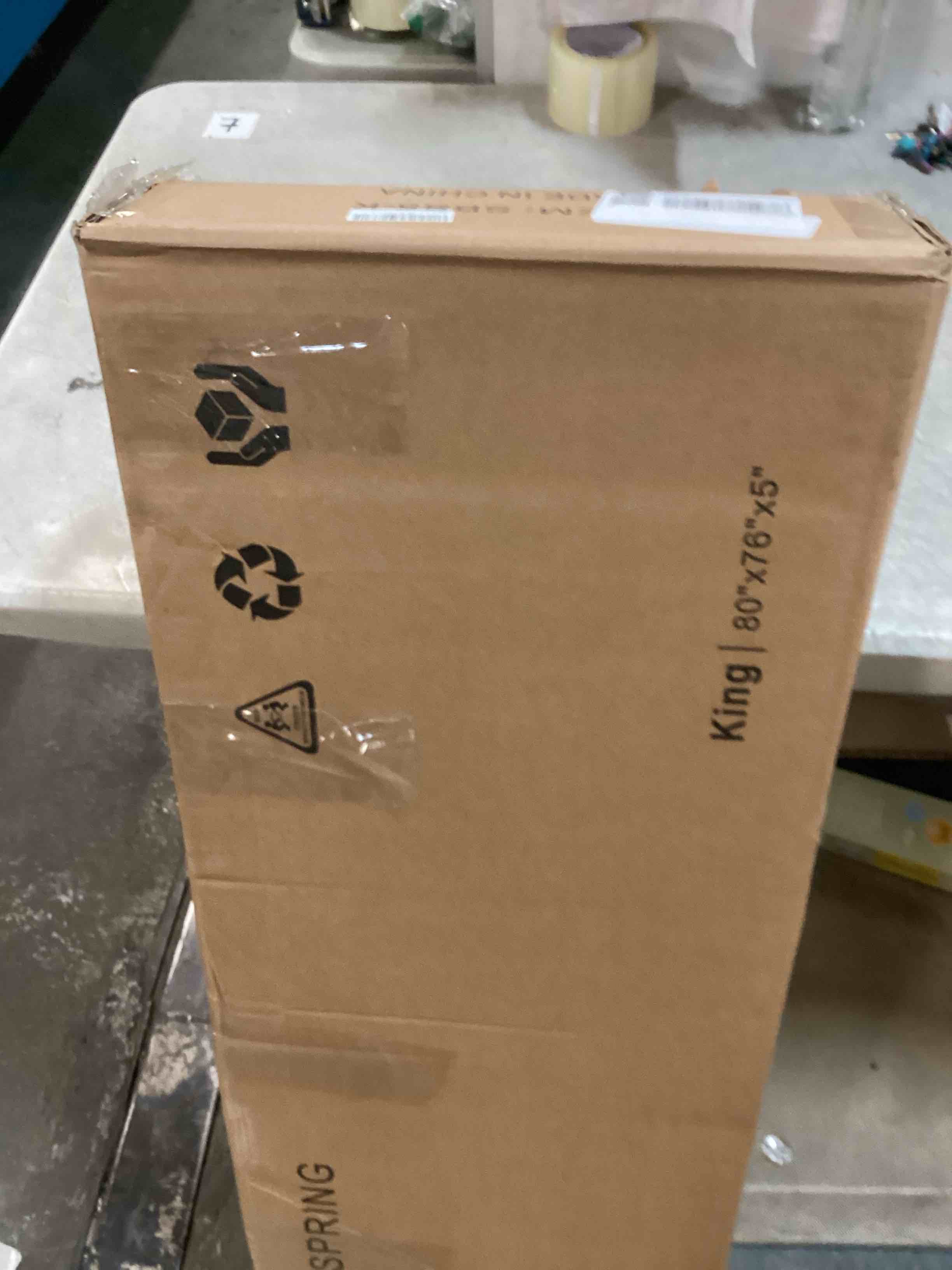 https://s3.amazonaws.com/lotting-images-prod/bidfta/PNK0518924_1730323559996.jpeg