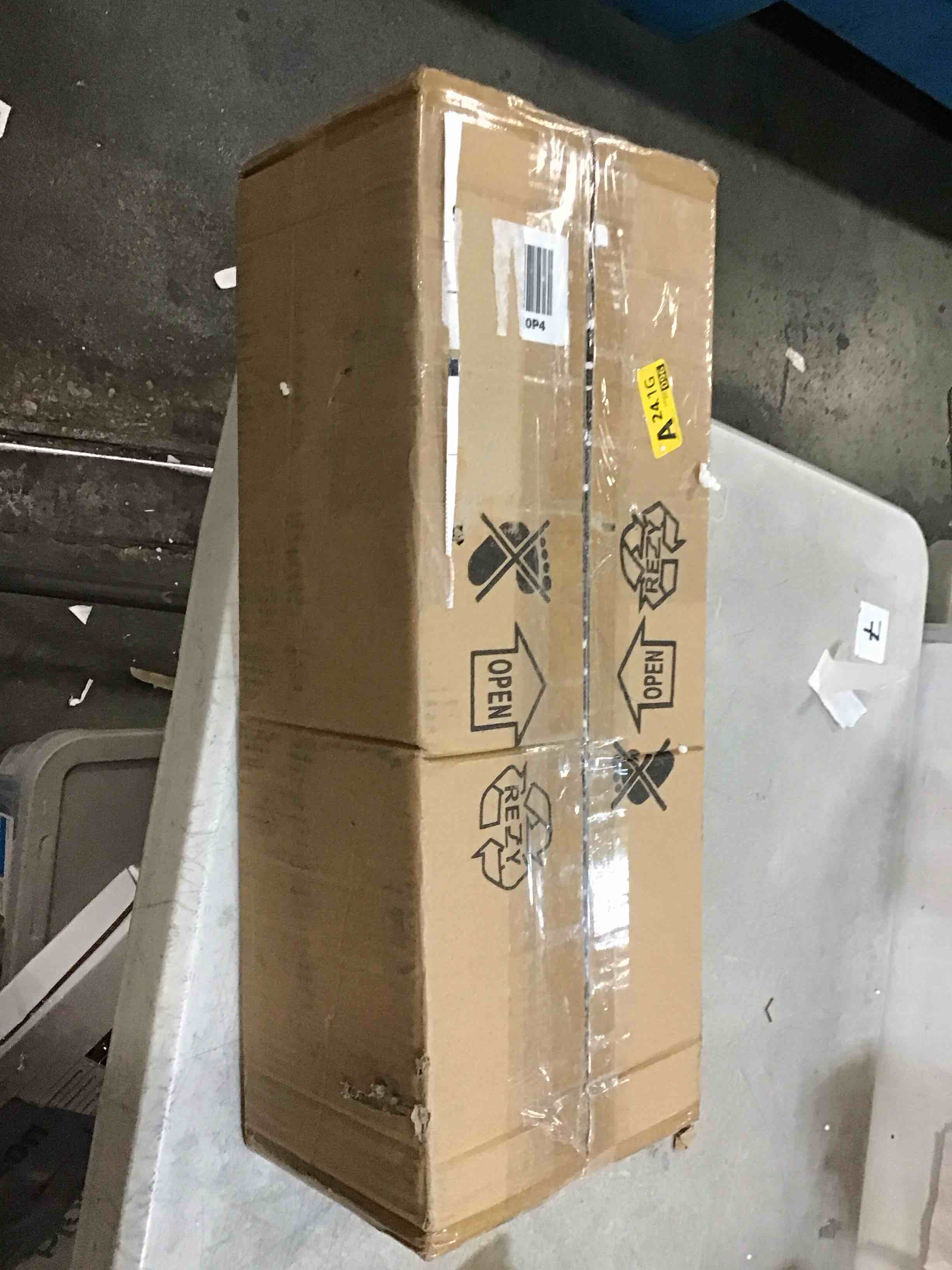 https://s3.amazonaws.com/lotting-images-prod/bidfta/PNK0518955_1730264067501.jpeg