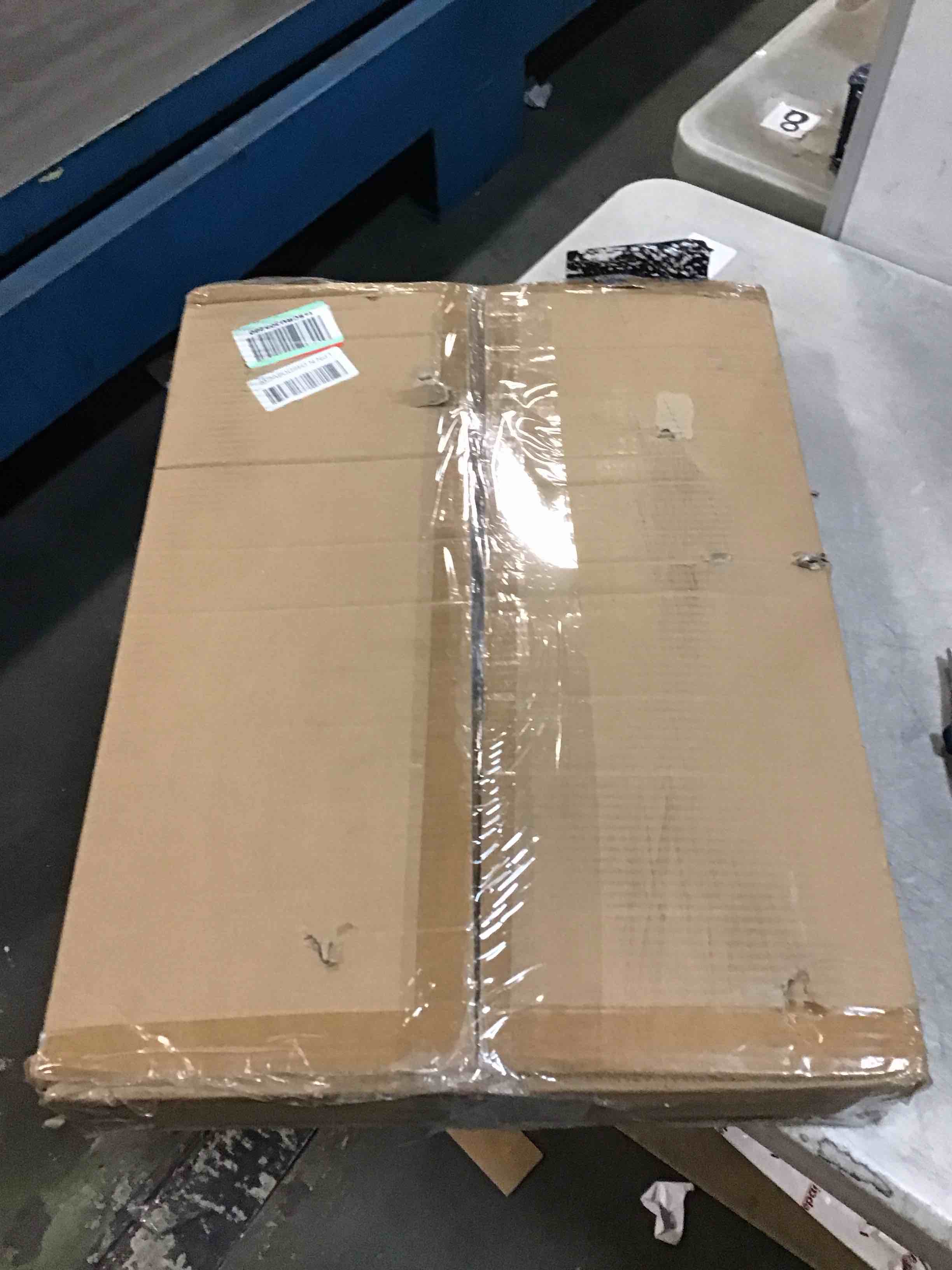 https://s3.amazonaws.com/lotting-images-prod/bidfta/PNK0519338_1730156176796.jpeg