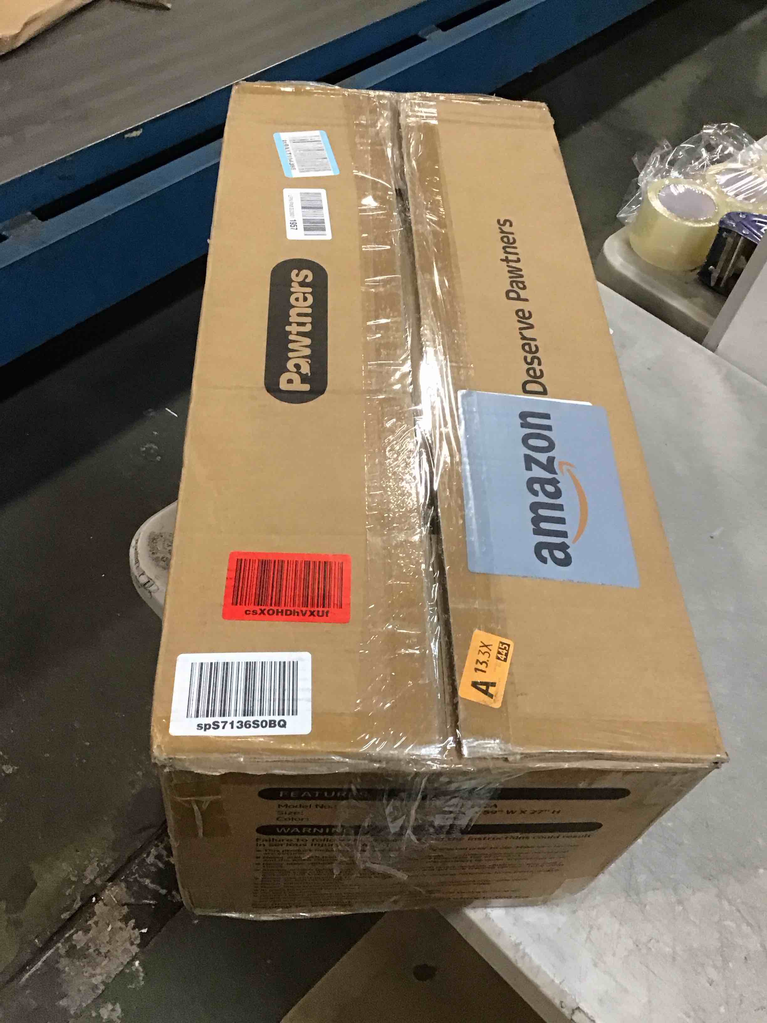 https://s3.amazonaws.com/lotting-images-prod/bidfta/PNK0519943_1729808287033.jpeg