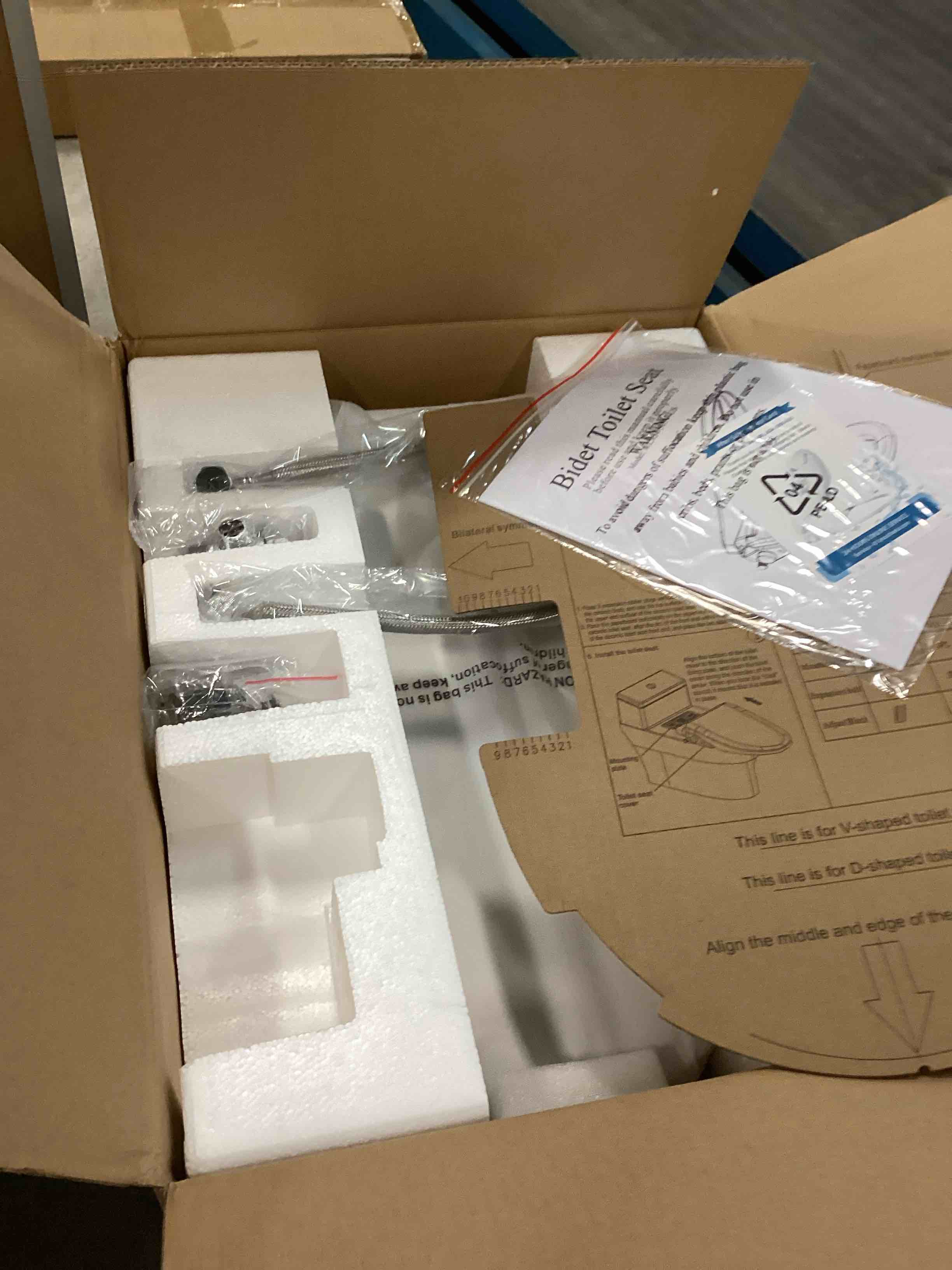 https://s3.amazonaws.com/lotting-images-prod/bidfta/PNK0522223_1731109783428.jpeg