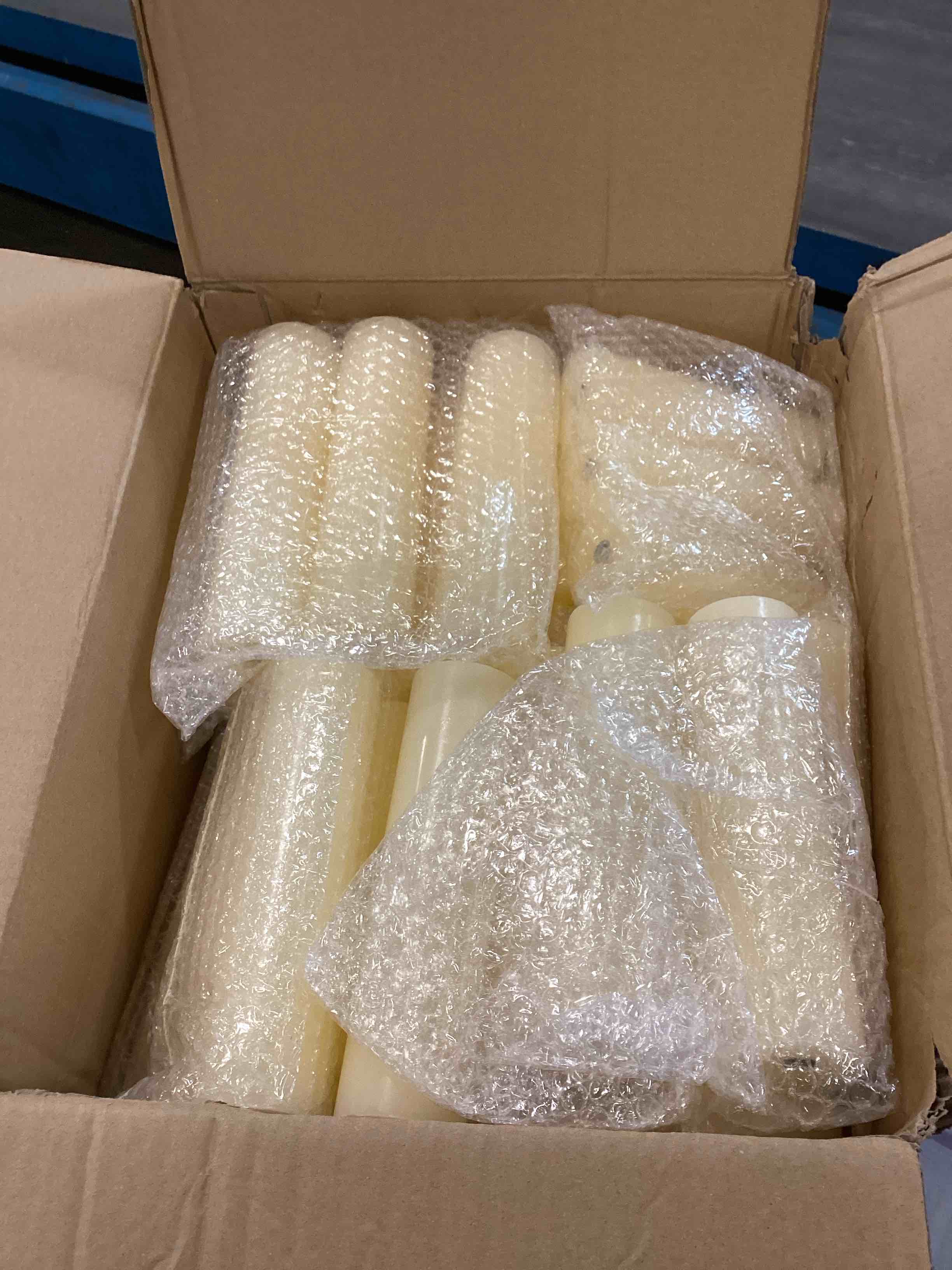 https://s3.amazonaws.com/lotting-images-prod/bidfta/PNK0522551_1730857166302.jpeg