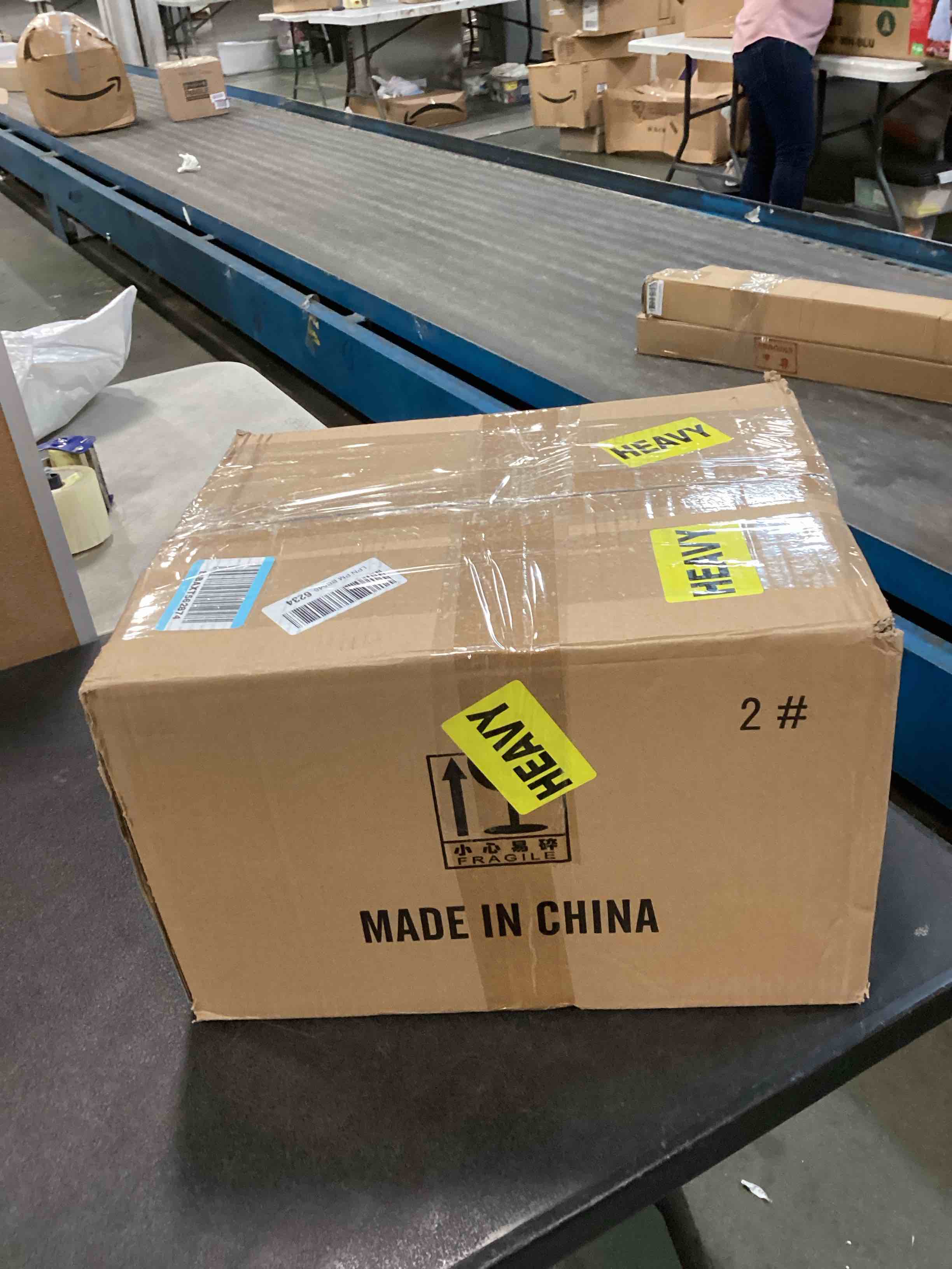 https://s3.amazonaws.com/lotting-images-prod/bidfta/PNK0522551_1730857190227.jpeg