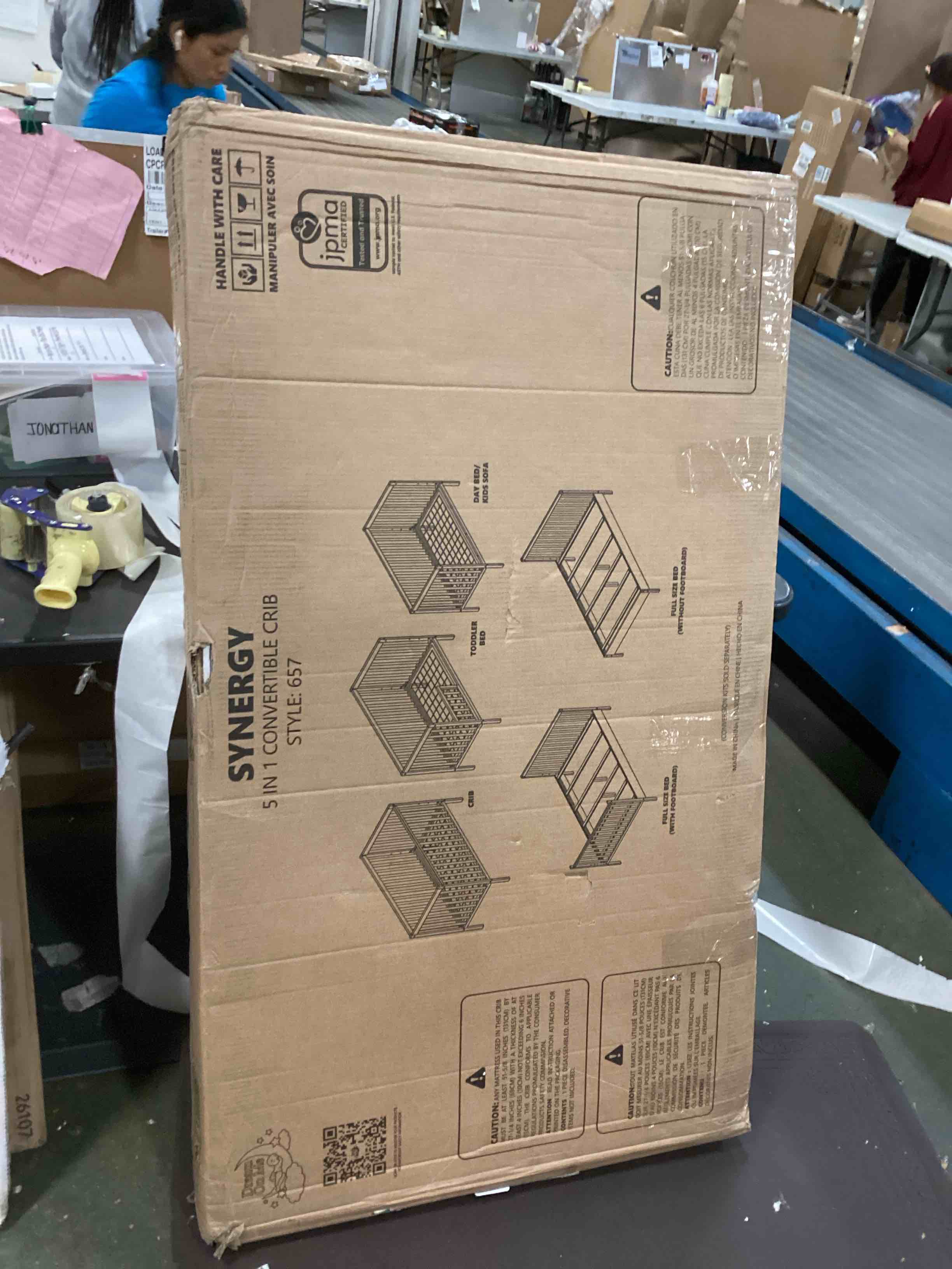 https://s3.amazonaws.com/lotting-images-prod/bidfta/PNK0523223_1730330697643.jpeg