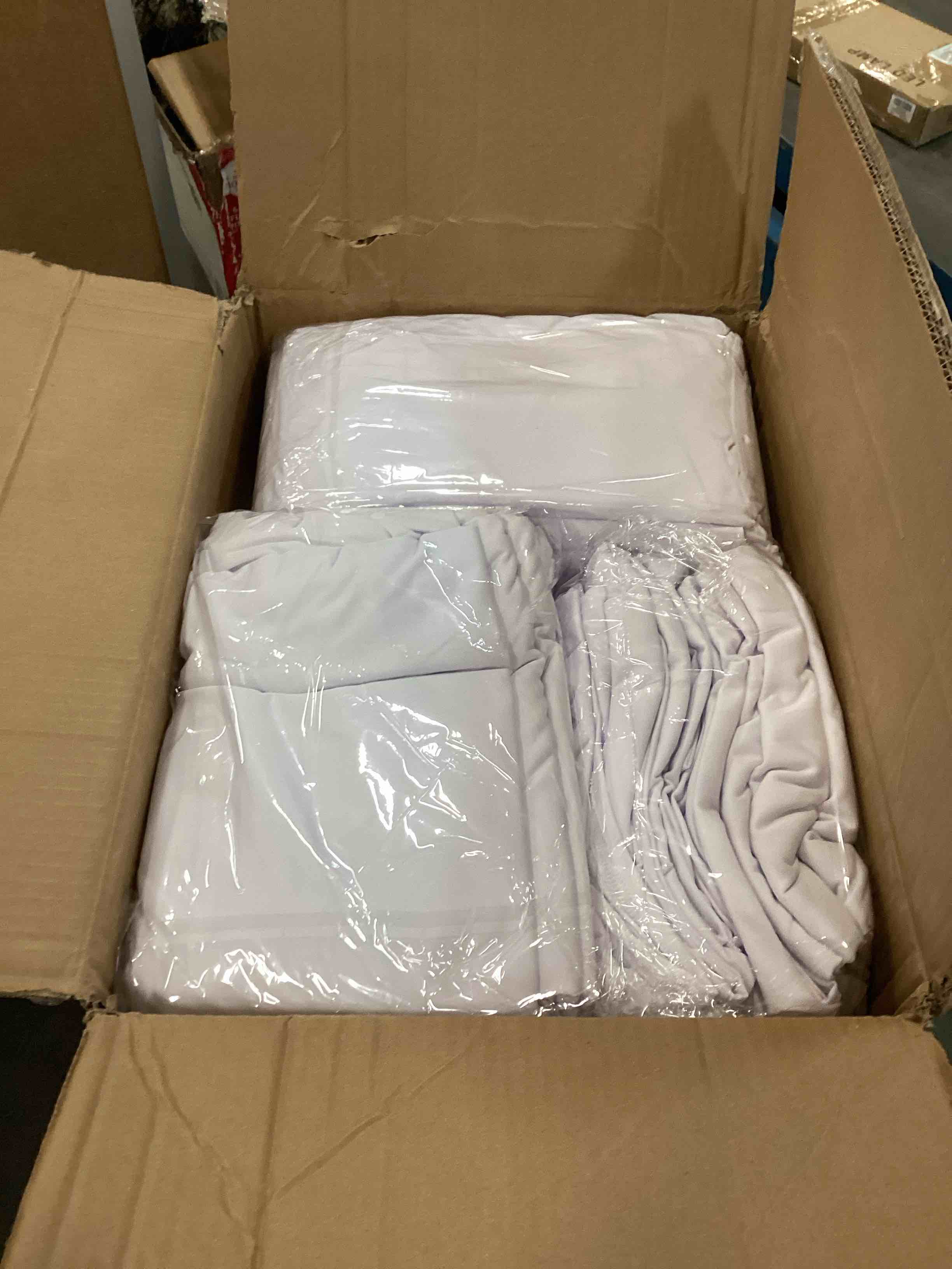 https://s3.amazonaws.com/lotting-images-prod/bidfta/PNK0523380_1730240488801.jpeg