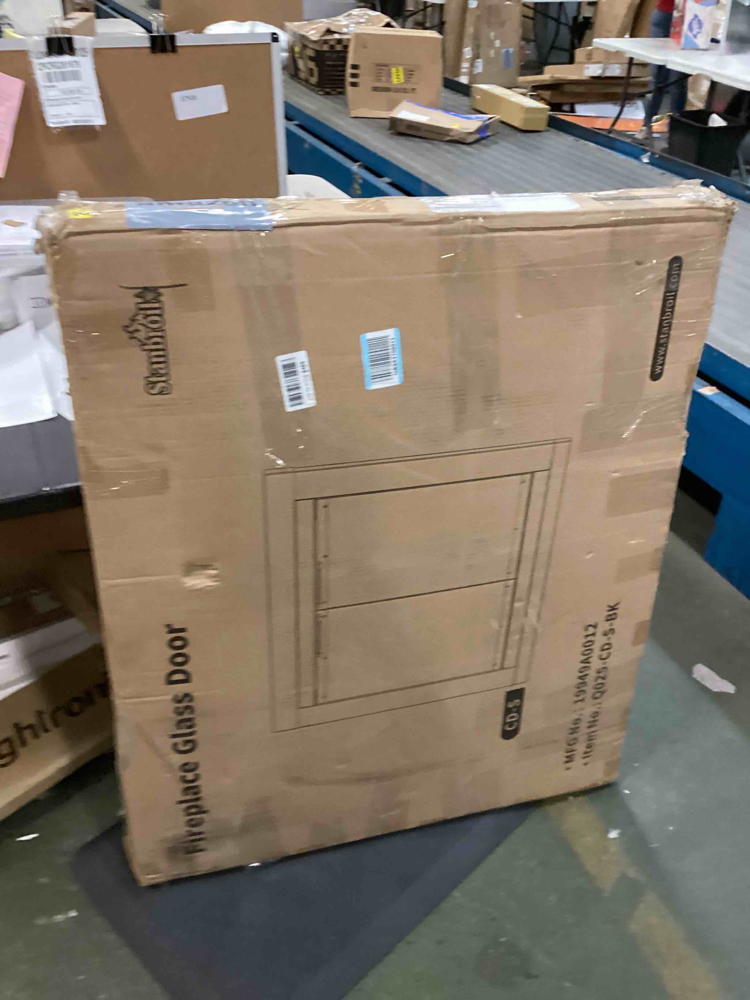 https://s3.amazonaws.com/lotting-images-prod/bidfta/PNK0523465_1730169973513.jpeg