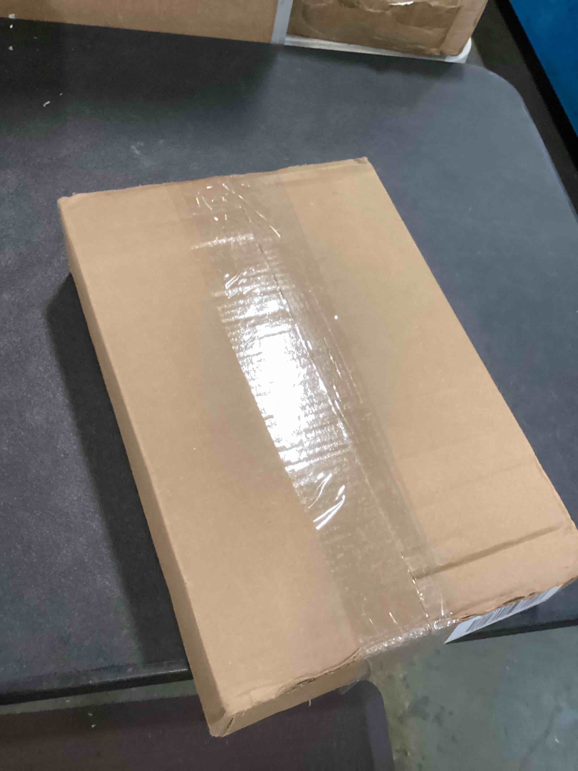 https://s3.amazonaws.com/lotting-images-prod/bidfta/PNK0523698_1729894475061.jpeg