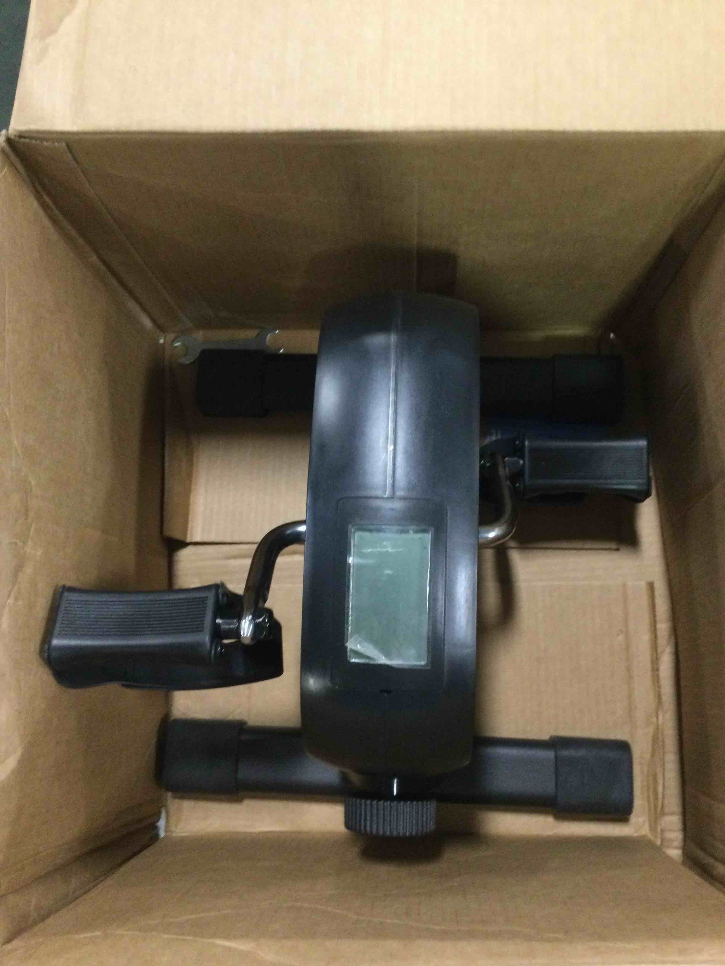 https://s3.amazonaws.com/lotting-images-prod/bidfta/PNK0525969_1729694229469.jpeg