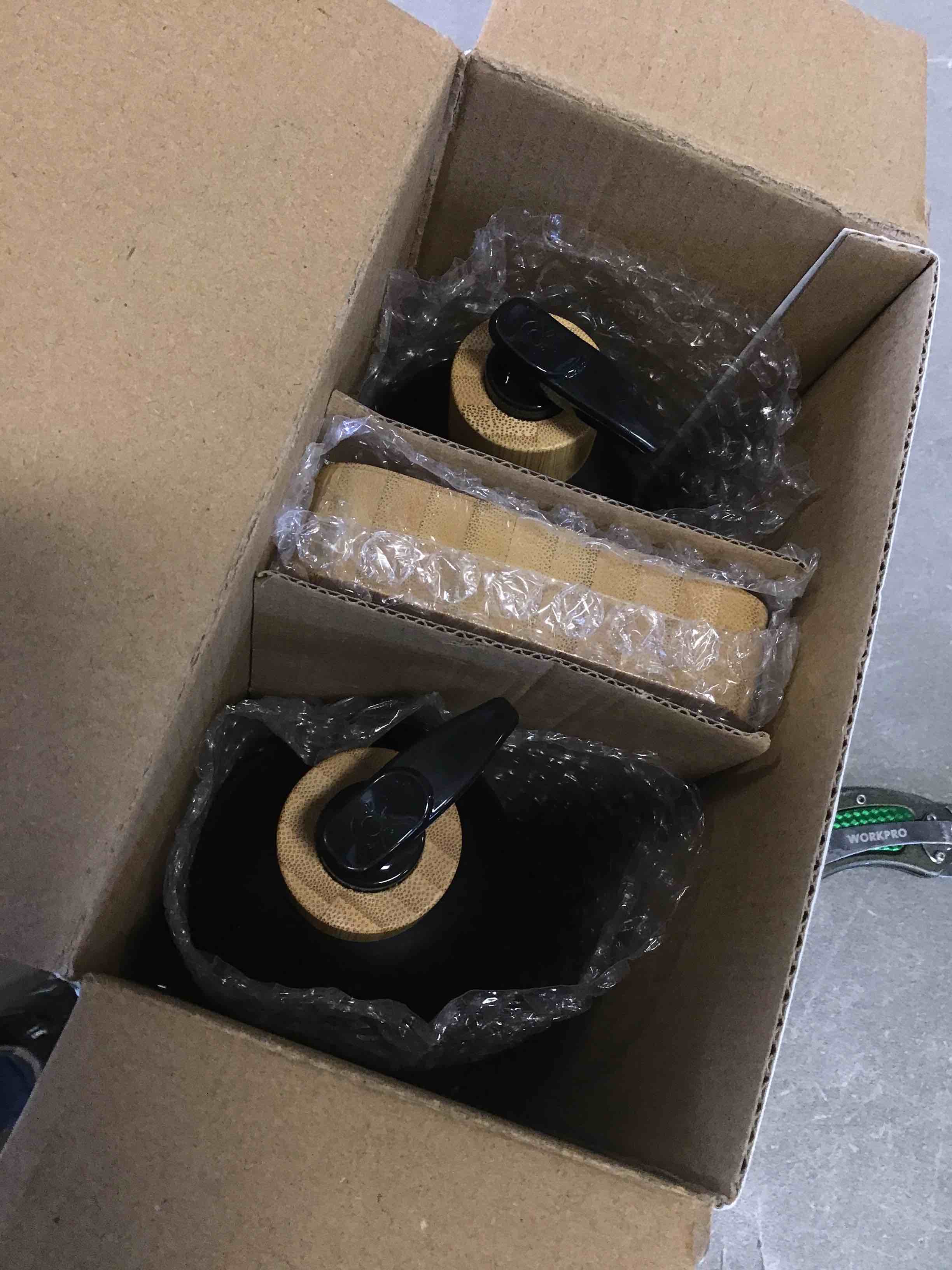 https://s3.amazonaws.com/lotting-images-prod/bidfta/PNK0528340_1729691628496.jpeg