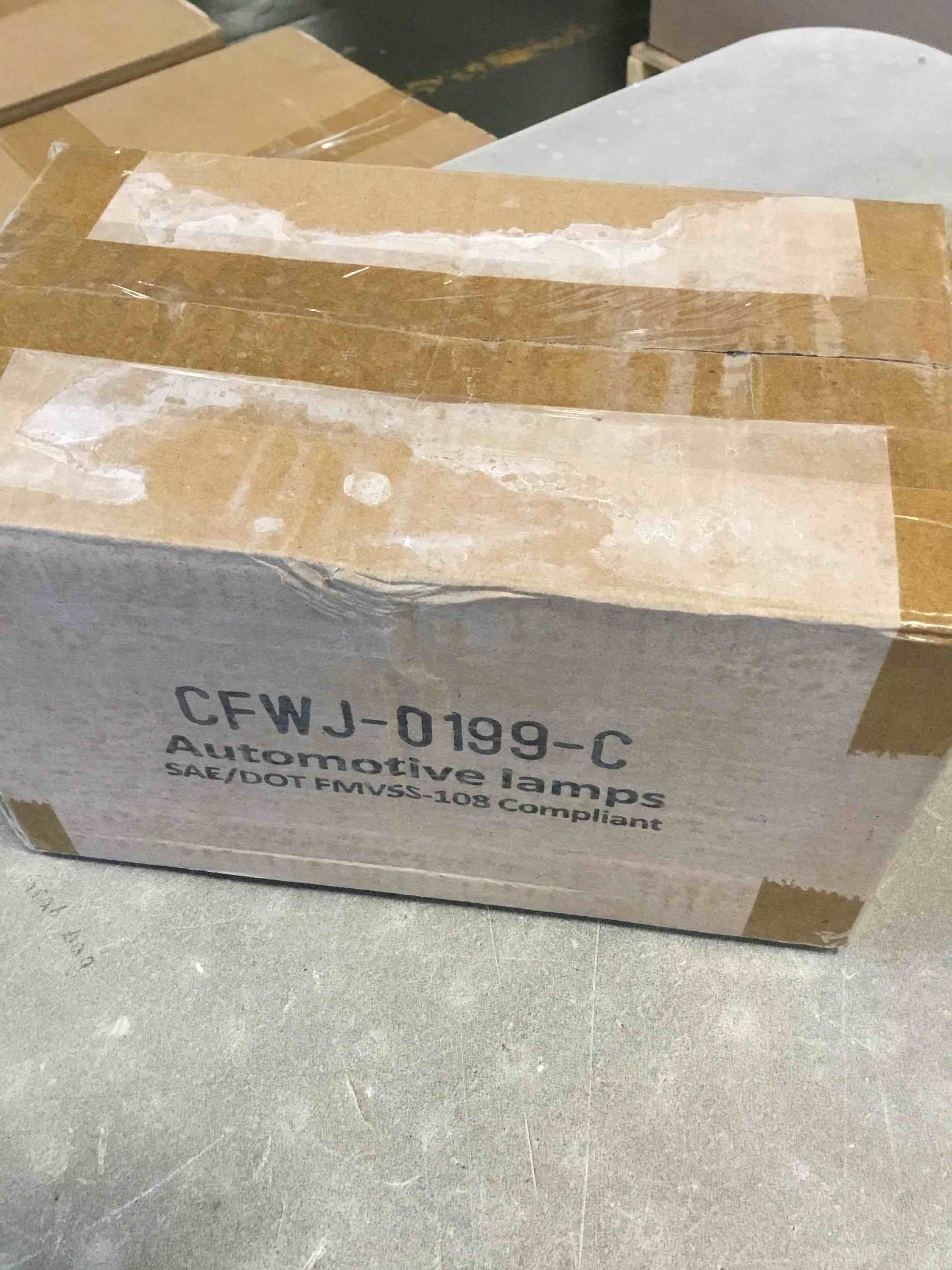 https://s3.amazonaws.com/lotting-images-prod/bidfta/PNK0528372_1729695756204.jpeg