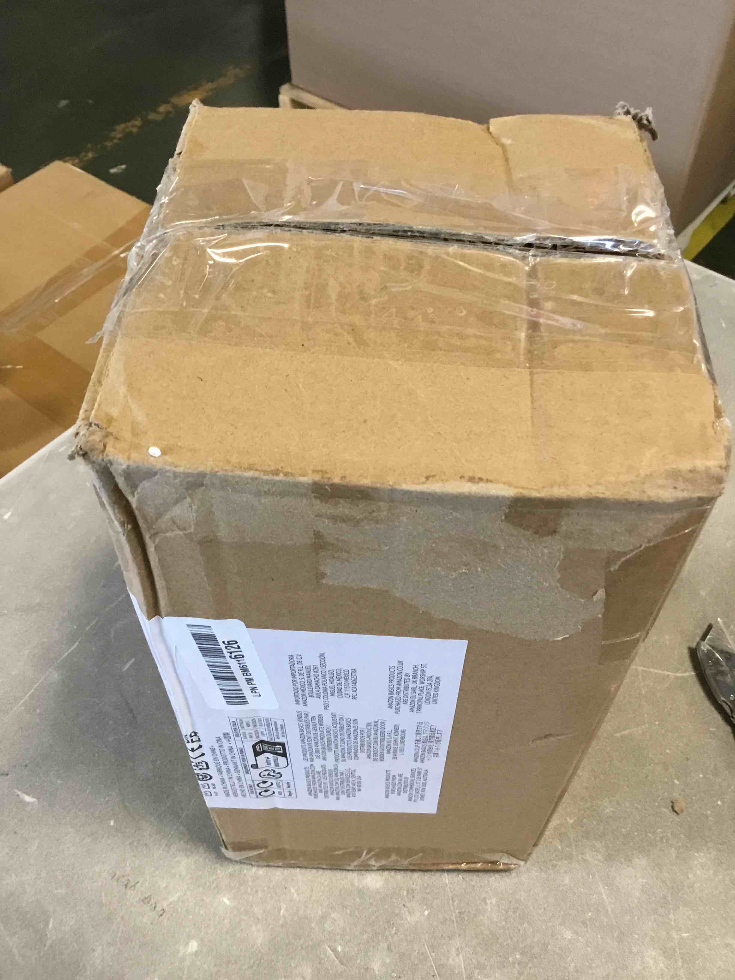 https://s3.amazonaws.com/lotting-images-prod/bidfta/PNK0528382_1729696544737.jpeg
