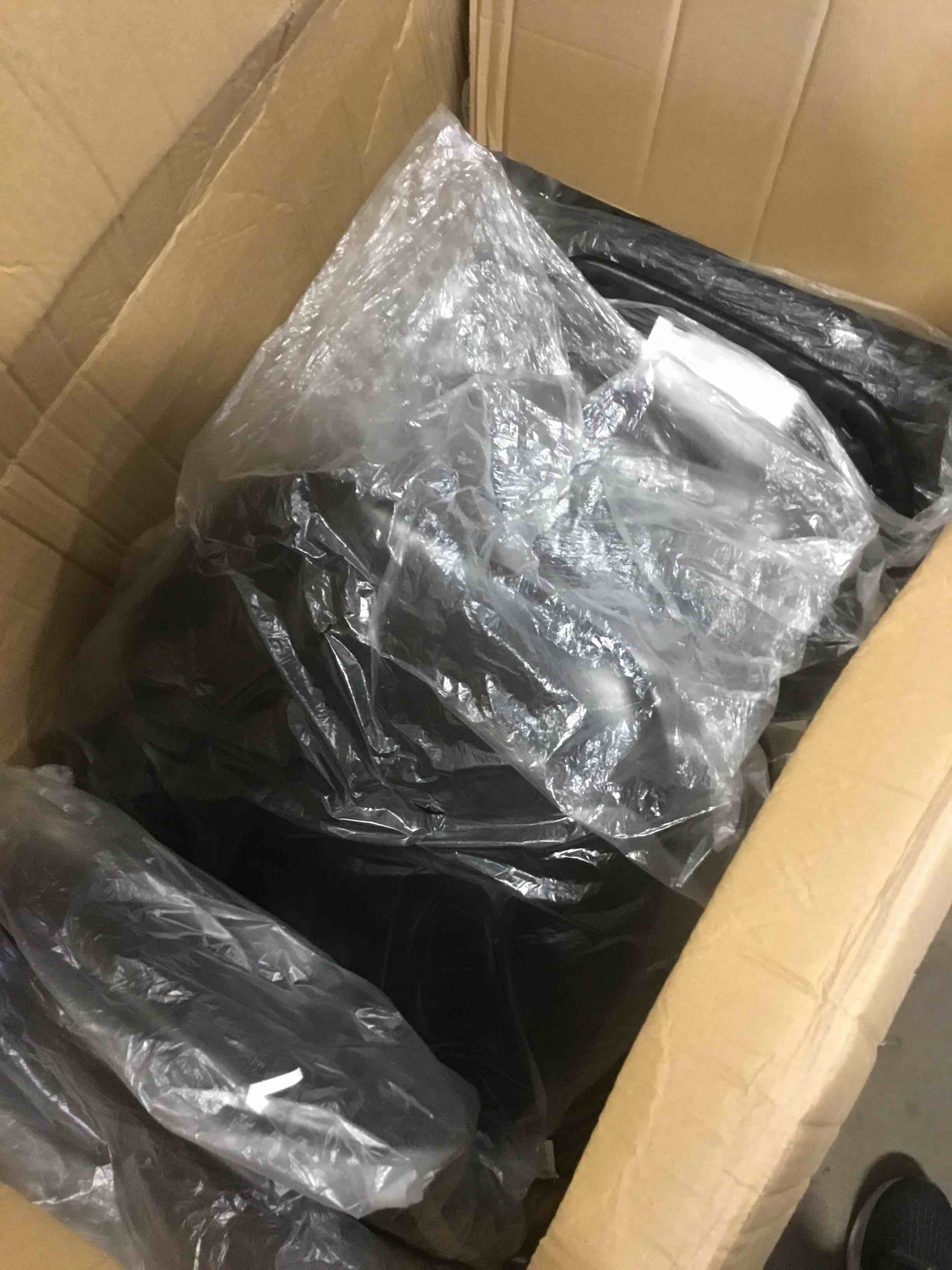 https://s3.amazonaws.com/lotting-images-prod/bidfta/PNK0529306_1730213085985.jpeg