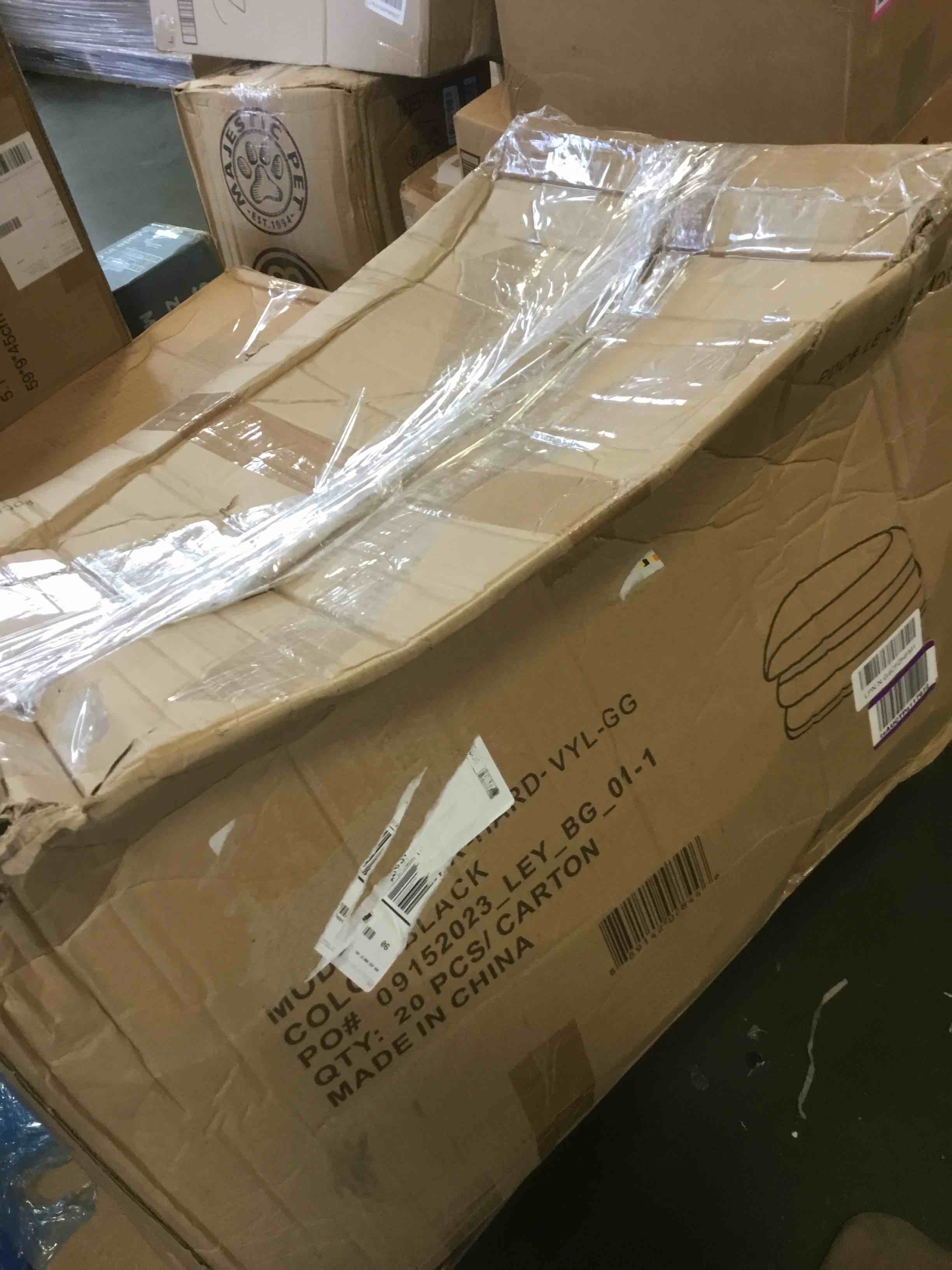 https://s3.amazonaws.com/lotting-images-prod/bidfta/PNK0529306_1730213141657.jpeg