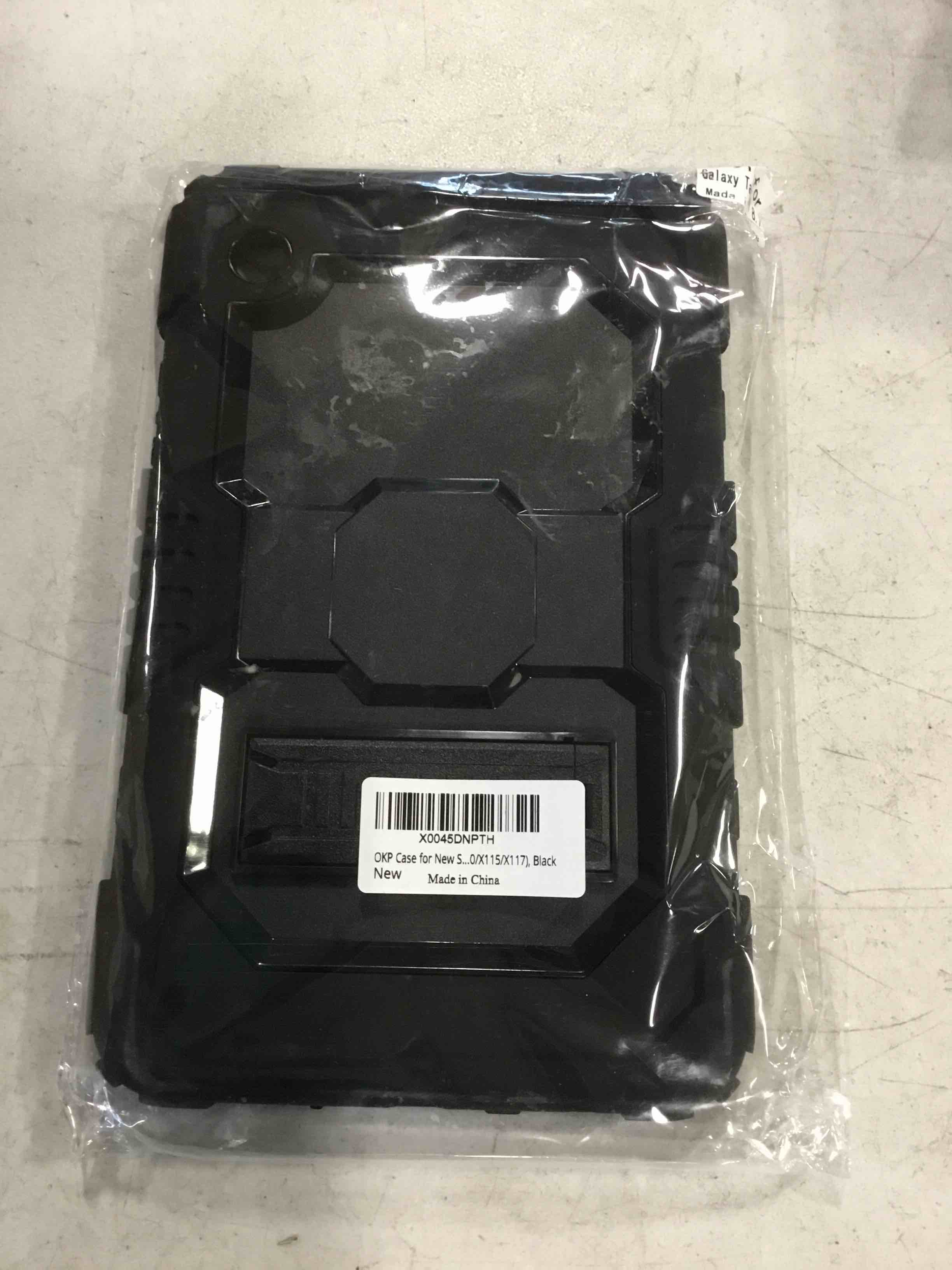 https://s3.amazonaws.com/lotting-images-prod/bidfta/PNK1206079_1734009615602.jpeg