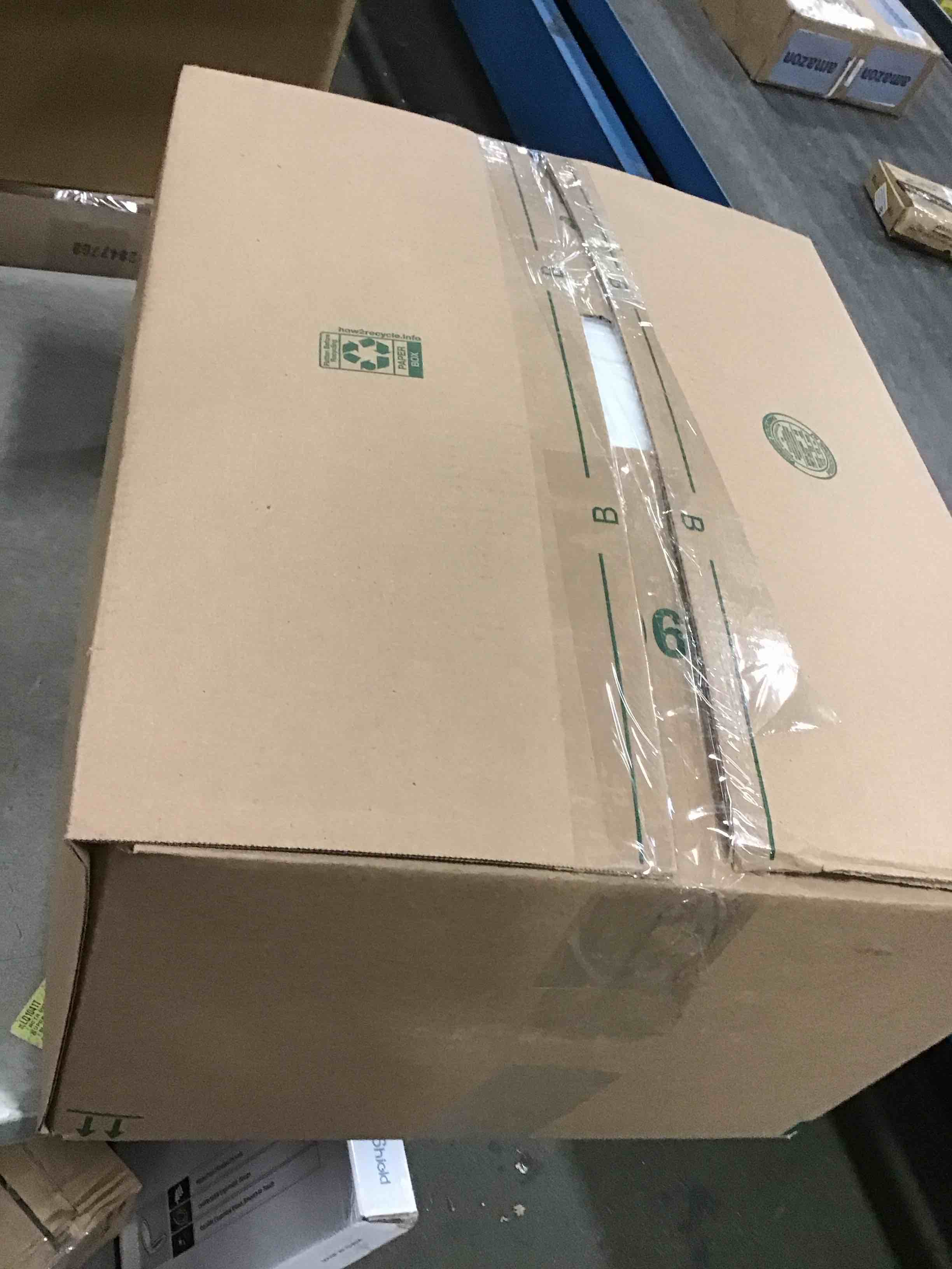 https://s3.amazonaws.com/lotting-images-prod/bidfta/PNK1210890_1732032550384.jpeg