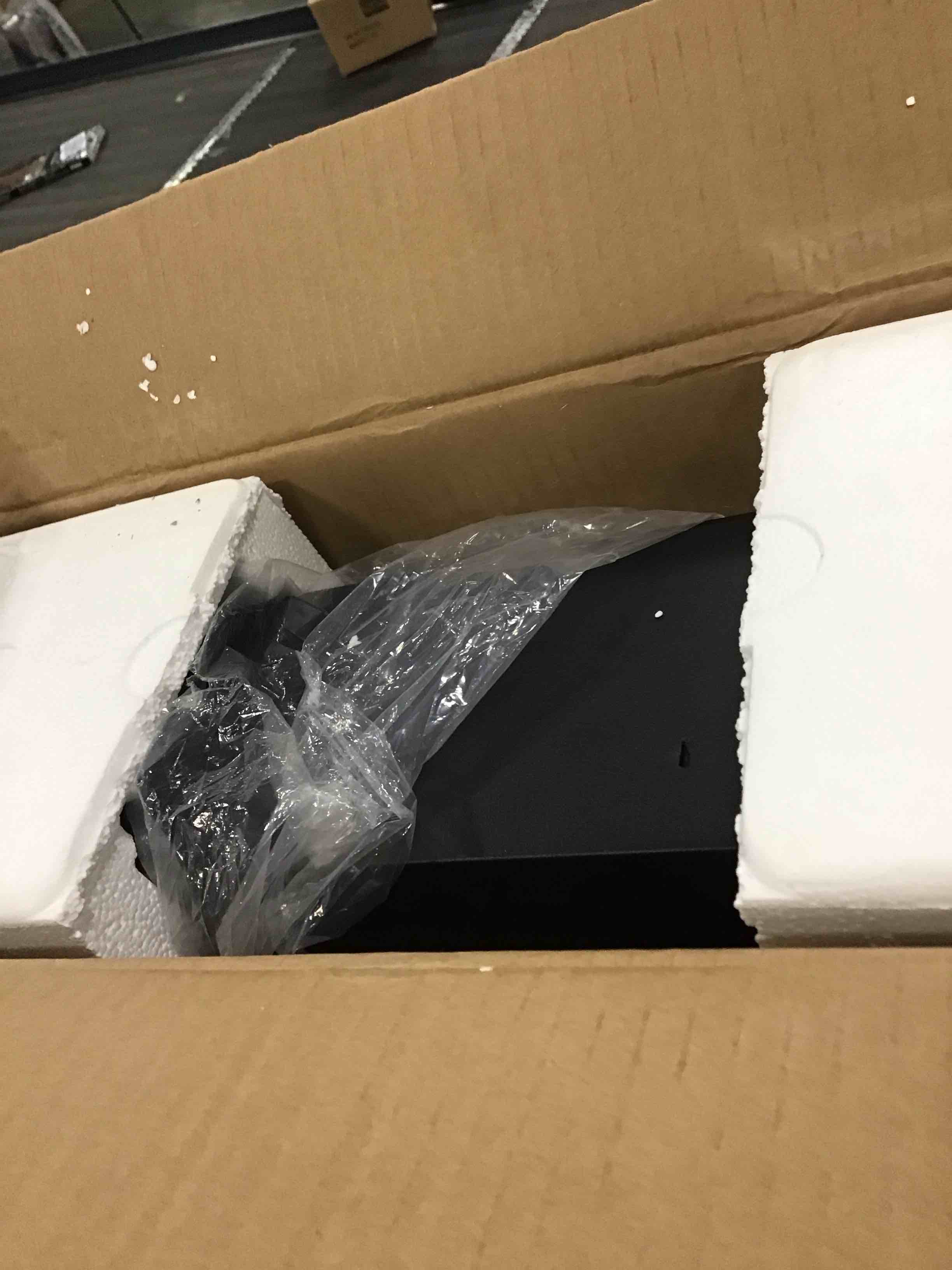 https://s3.amazonaws.com/lotting-images-prod/bidfta/PNK1210947_1732042111312.jpeg