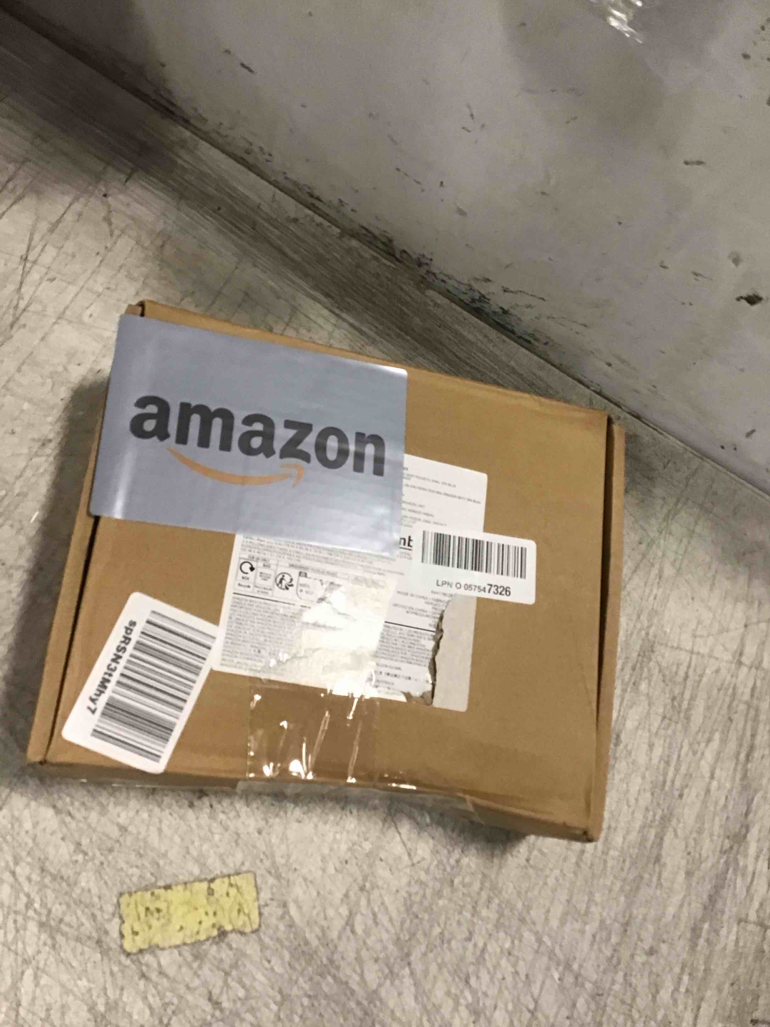 https://s3.amazonaws.com/lotting-images-prod/bidfta/PNK1212887_1733149412122.jpeg