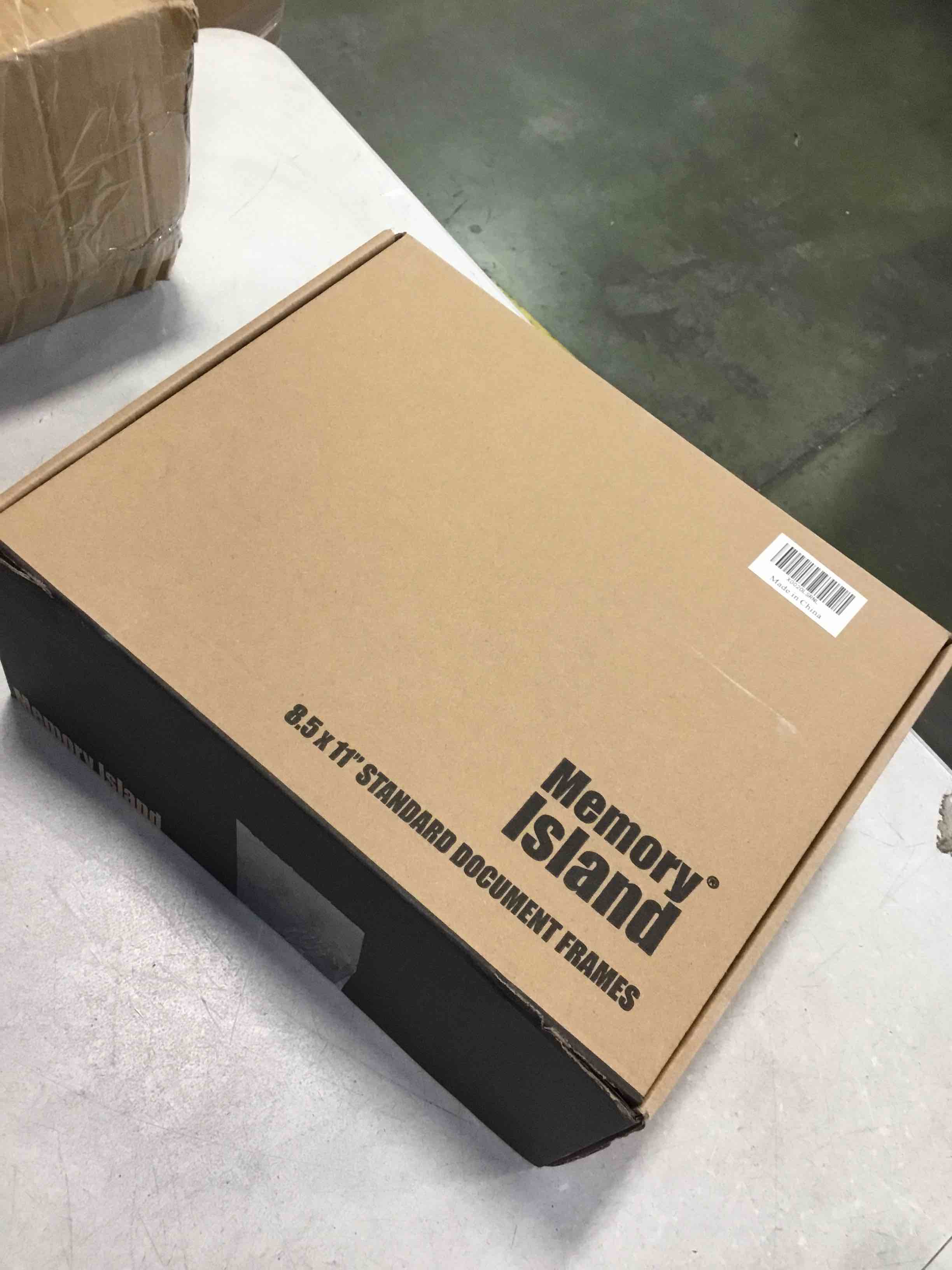 https://s3.amazonaws.com/lotting-images-prod/bidfta/PNK1213940_1731418622799.jpeg
