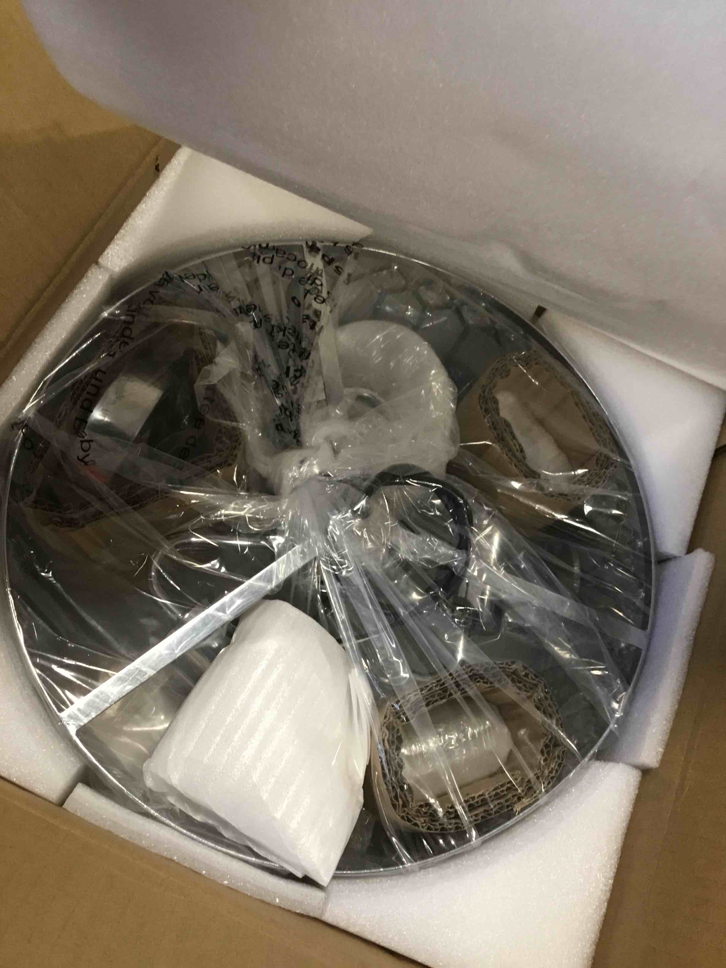 https://s3.amazonaws.com/lotting-images-prod/bidfta/PNK1214179_1731446105999.jpeg