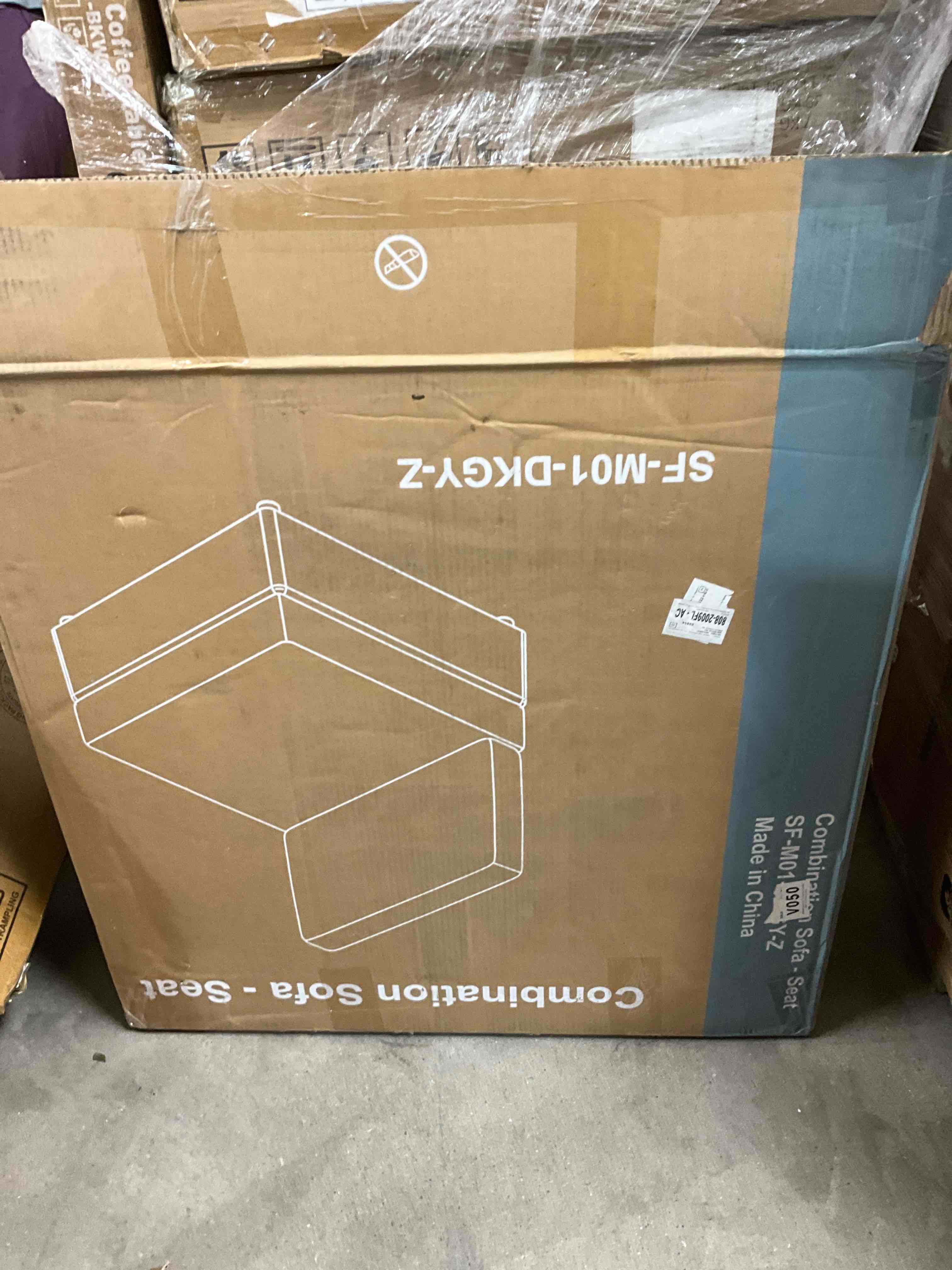 https://s3.amazonaws.com/lotting-images-prod/bidfta/PNK1216537_1739202225693.jpeg