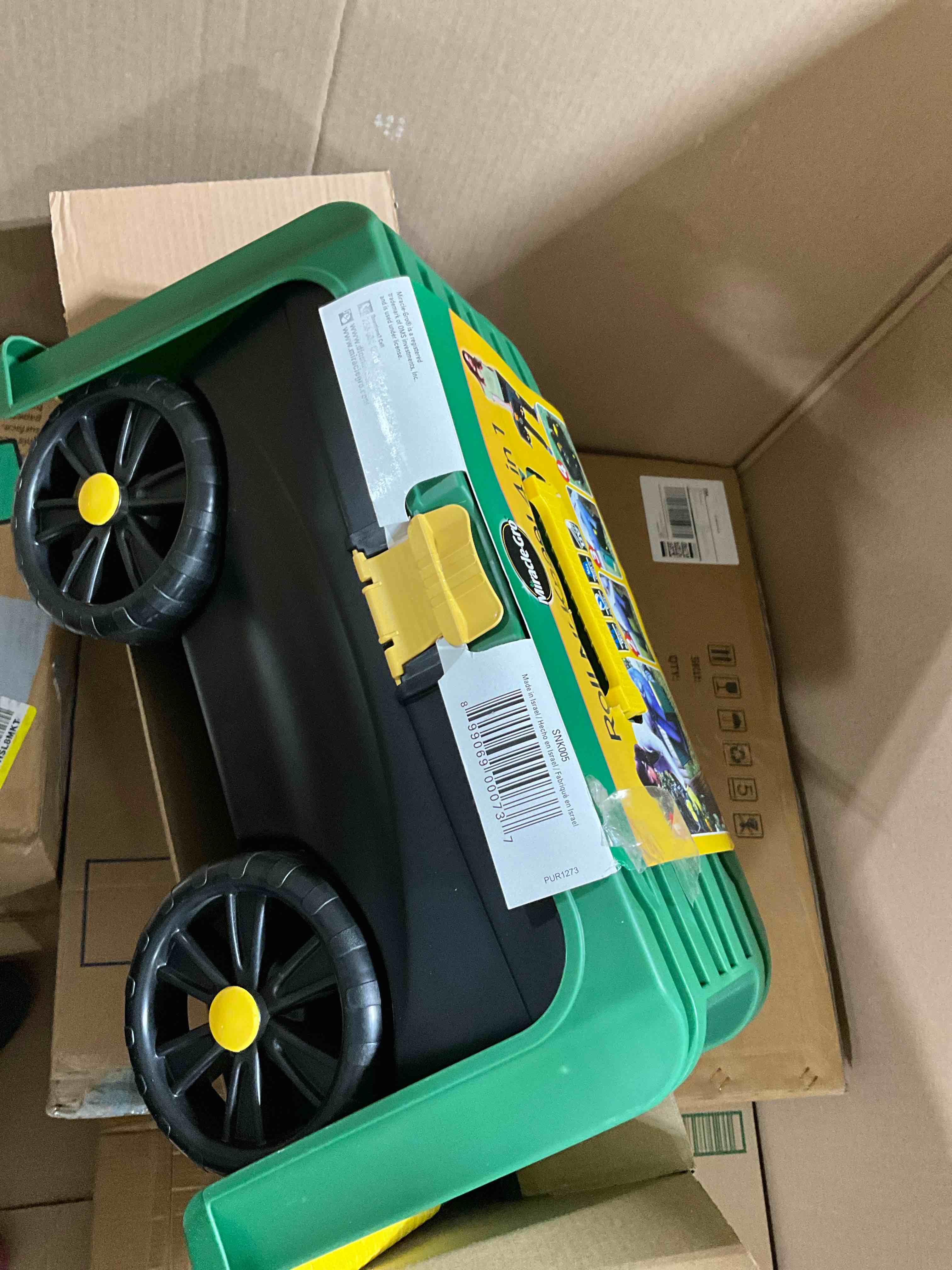 https://s3.amazonaws.com/lotting-images-prod/bidfta/PNK1216845_1739372201511.jpeg