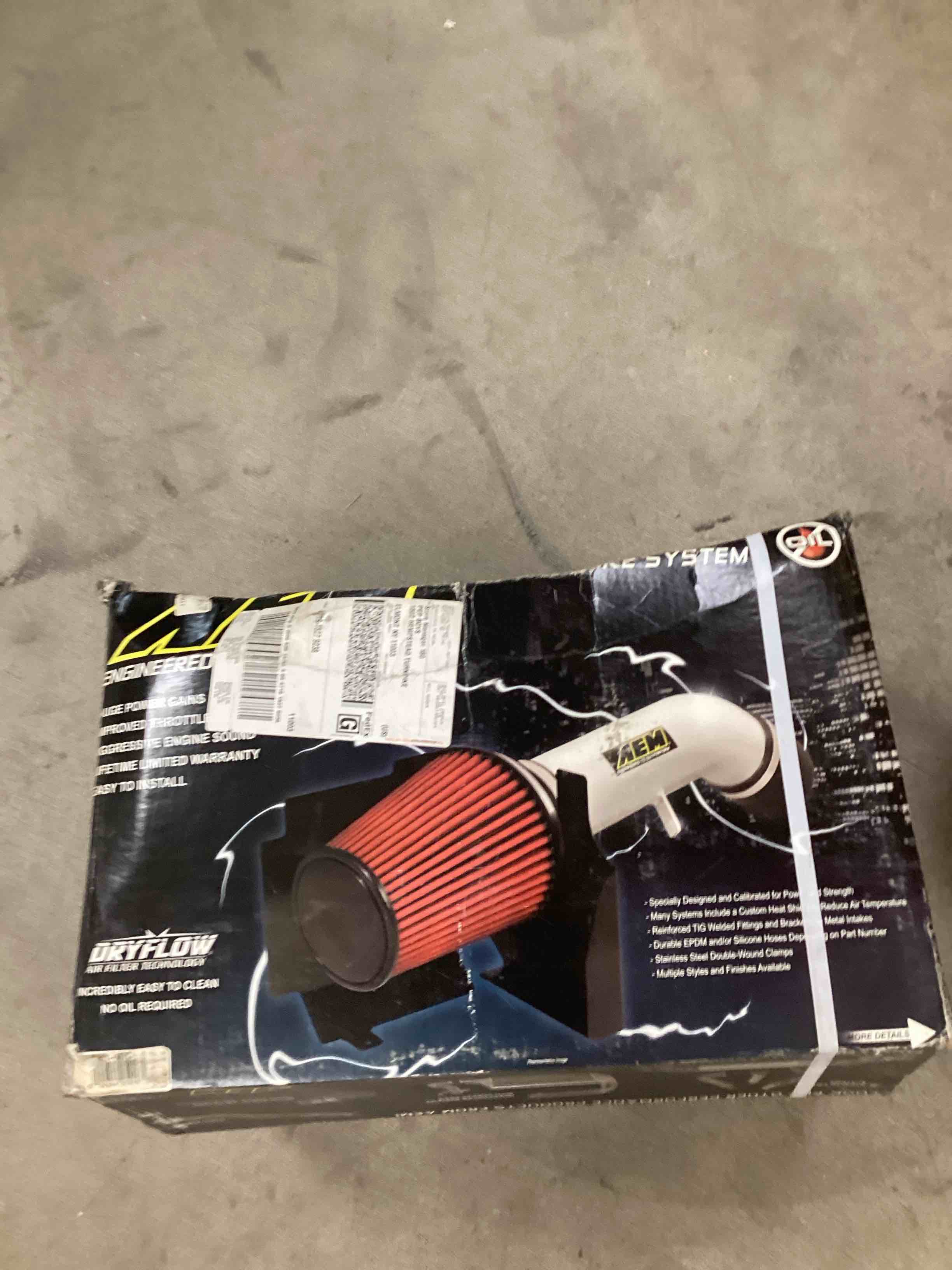 https://s3.amazonaws.com/lotting-images-prod/bidfta/PNK1217819_1754665687007.jpeg