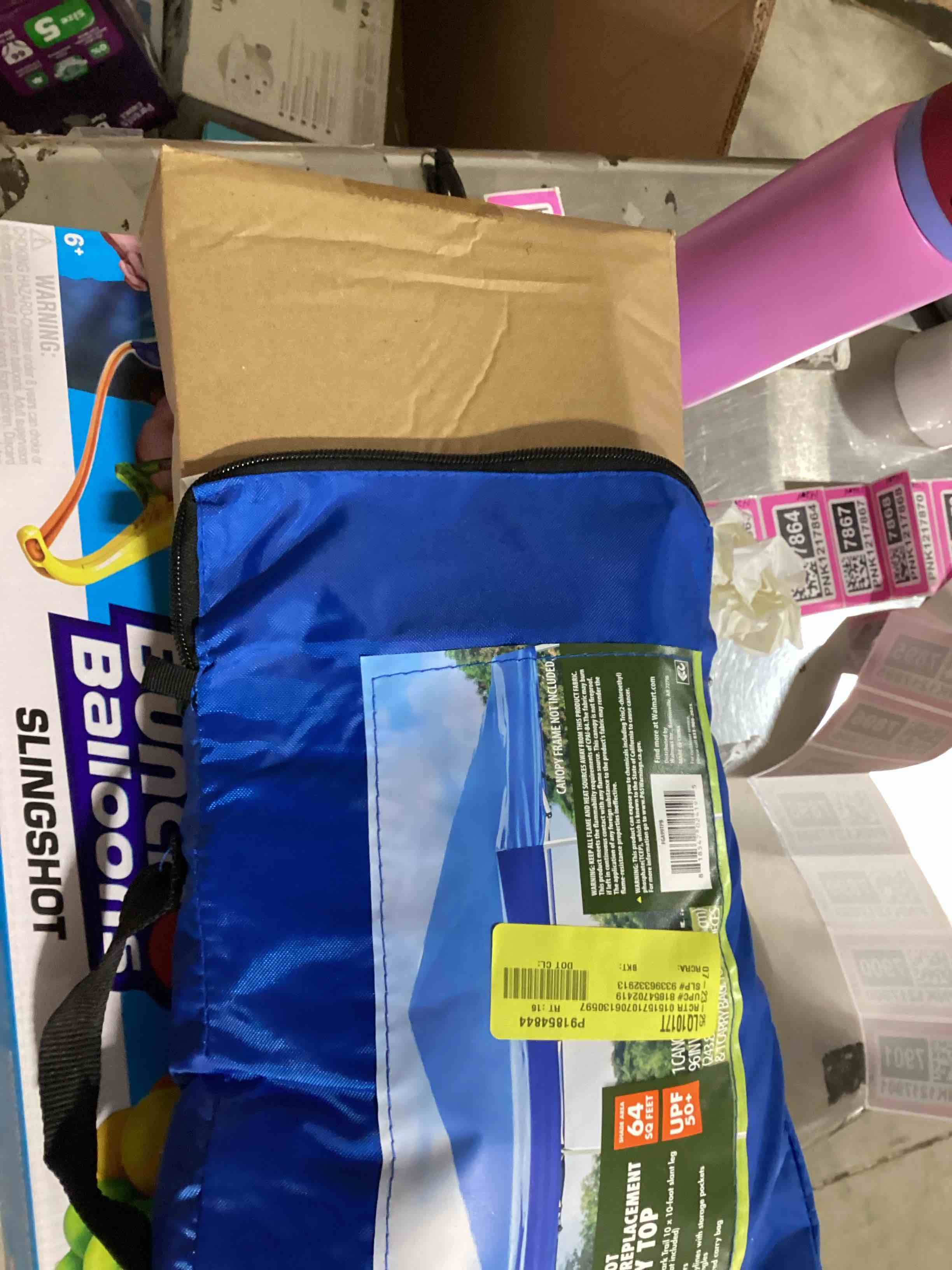 https://s3.amazonaws.com/lotting-images-prod/bidfta/PNK1217901_1754933614635.jpeg