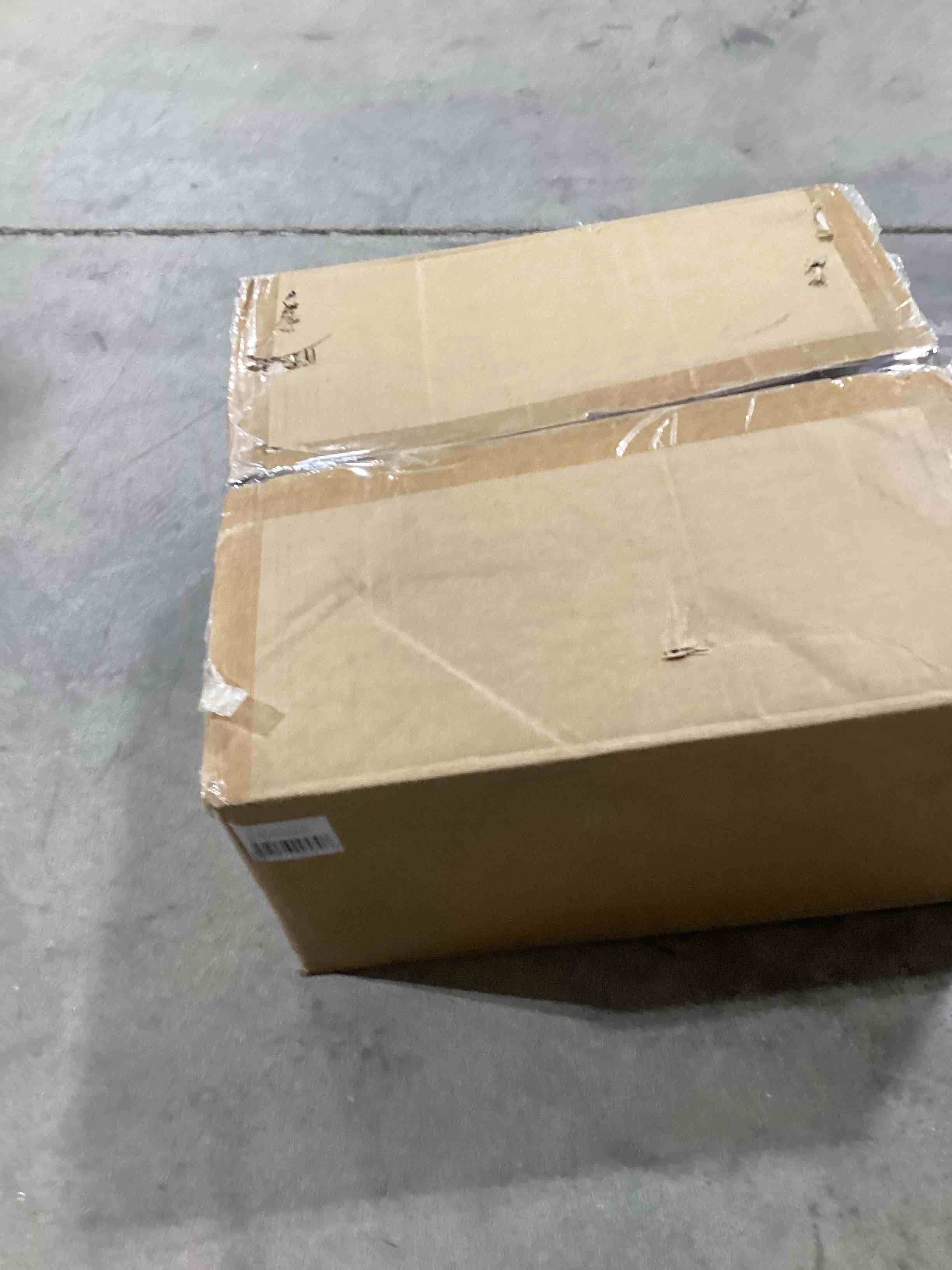 https://s3.amazonaws.com/lotting-images-prod/bidfta/PNK1218071_1755014501813.jpeg