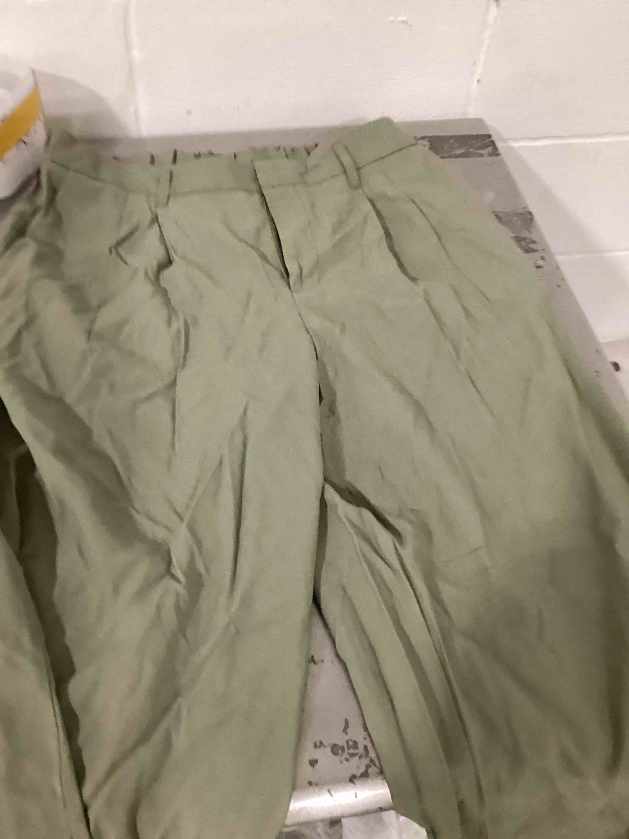Assorted clothing 