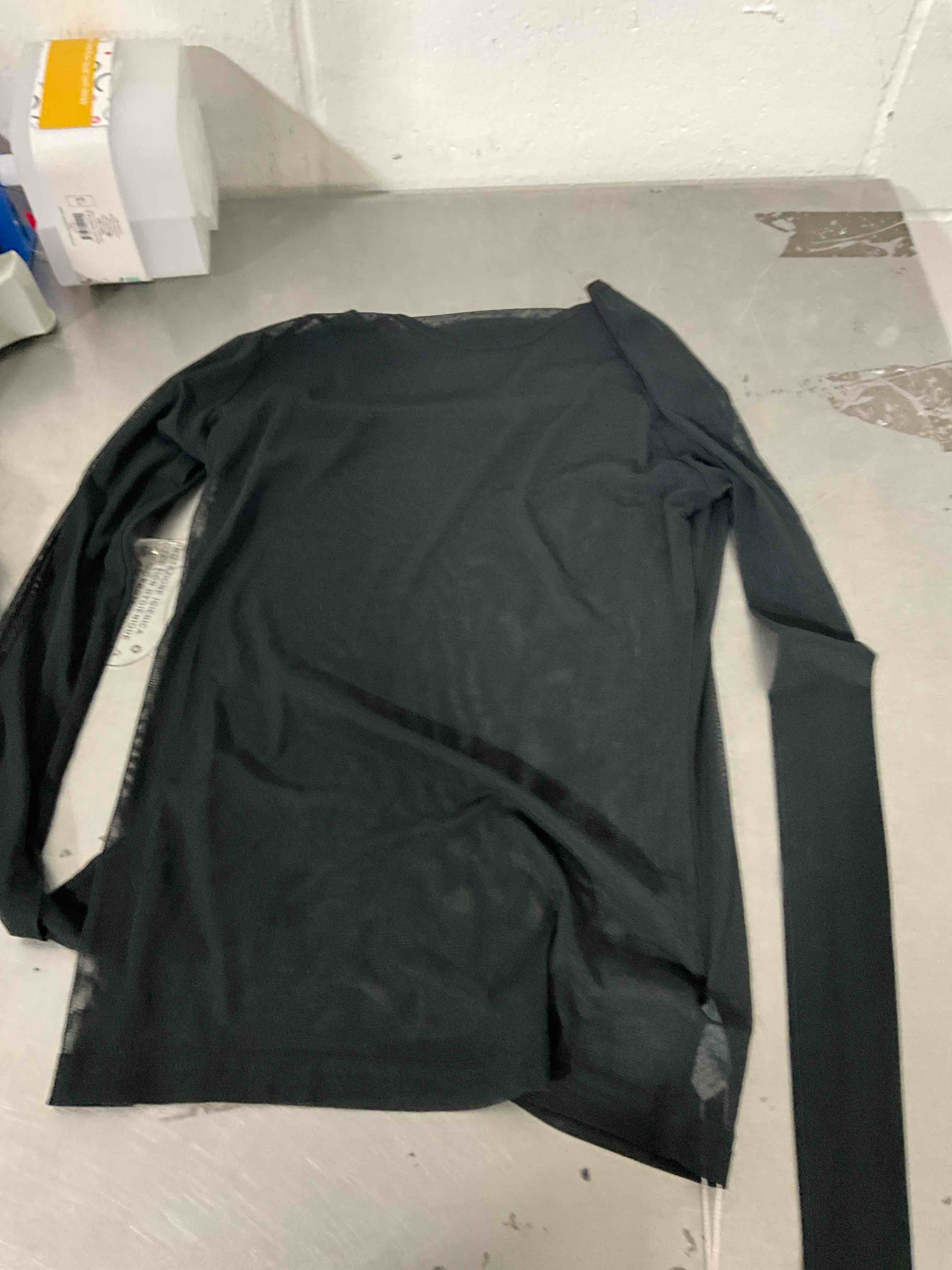 Assorted clothing 