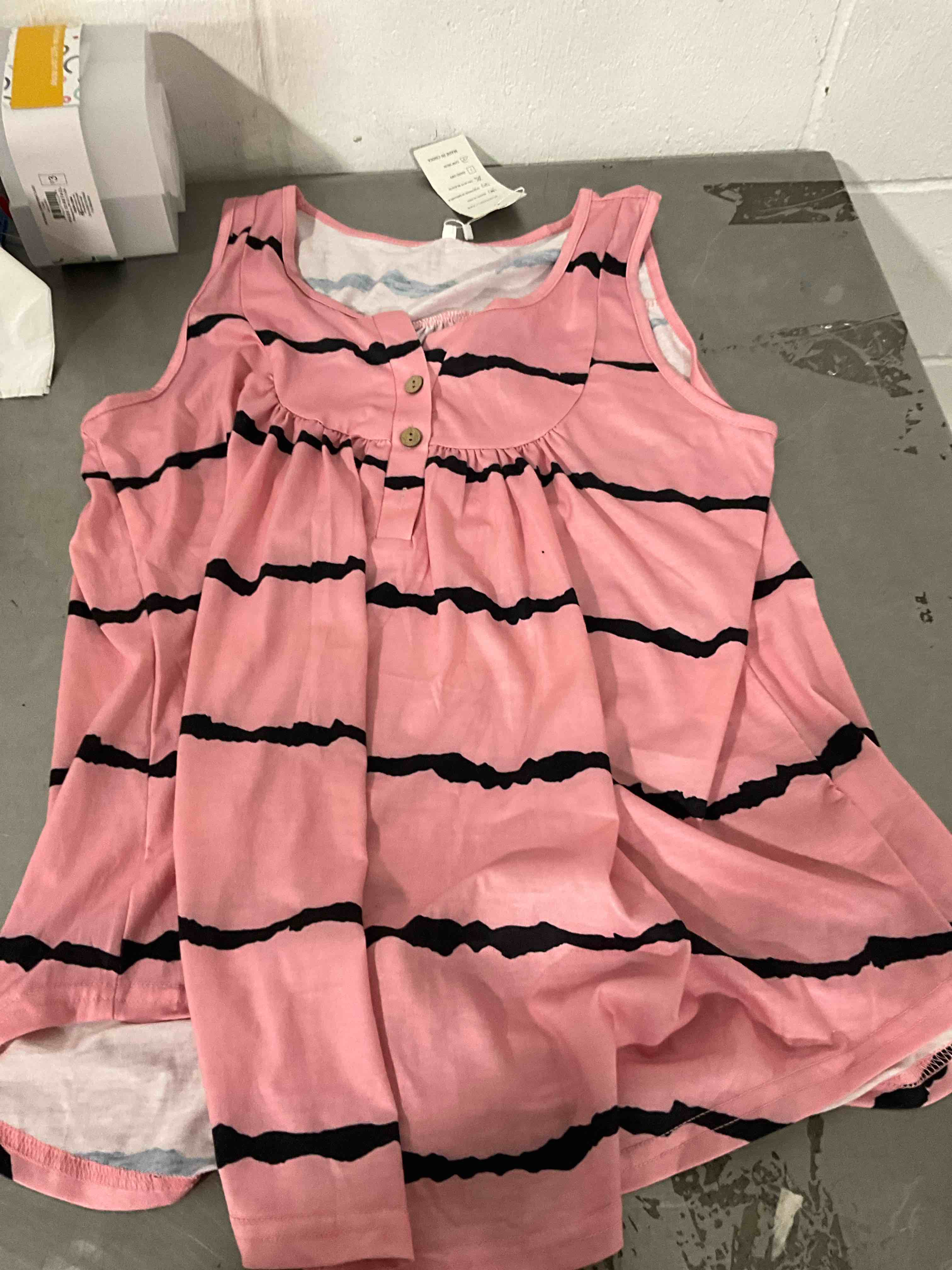 Assorted clothing 