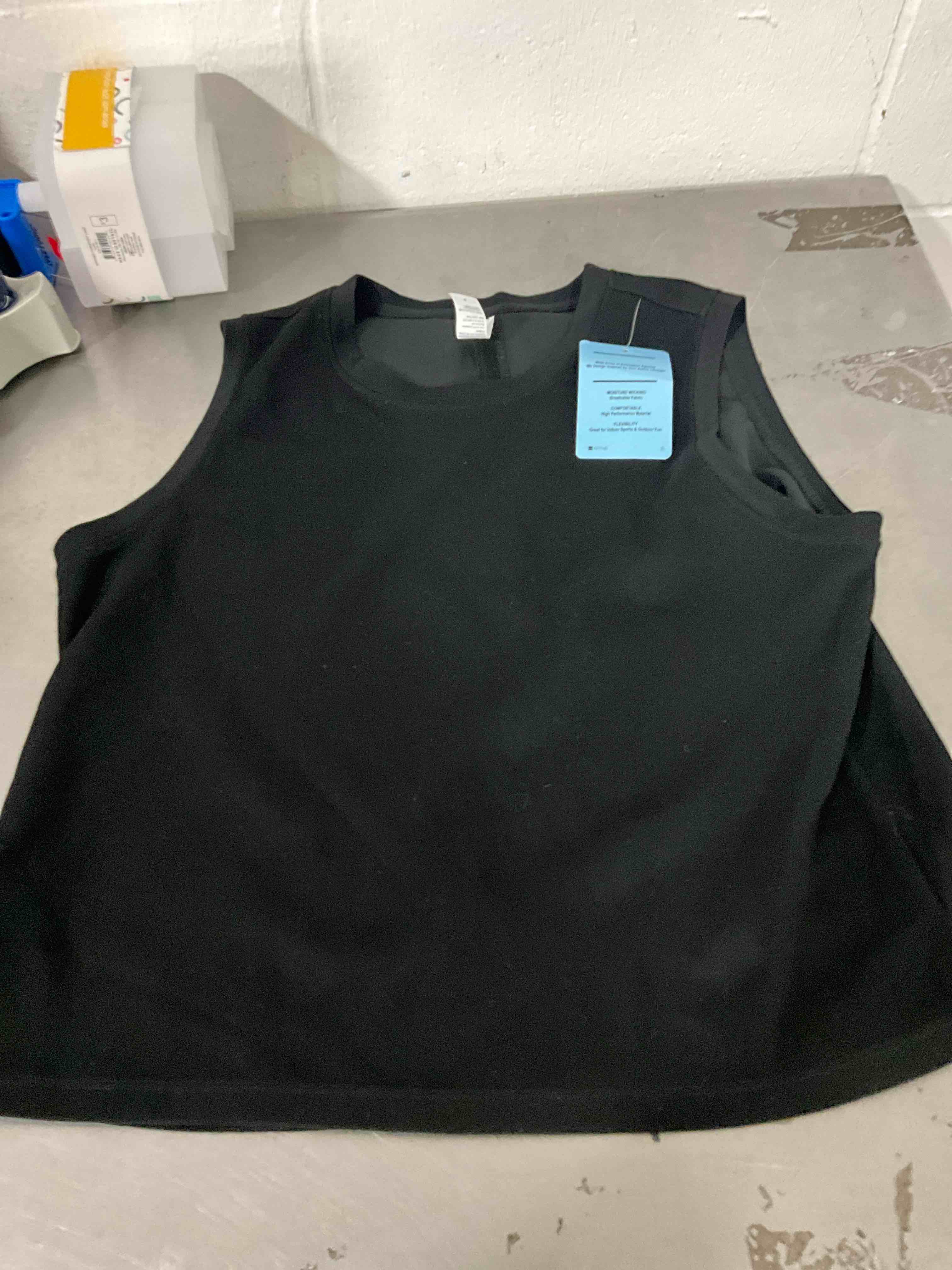 Assorted clothing 