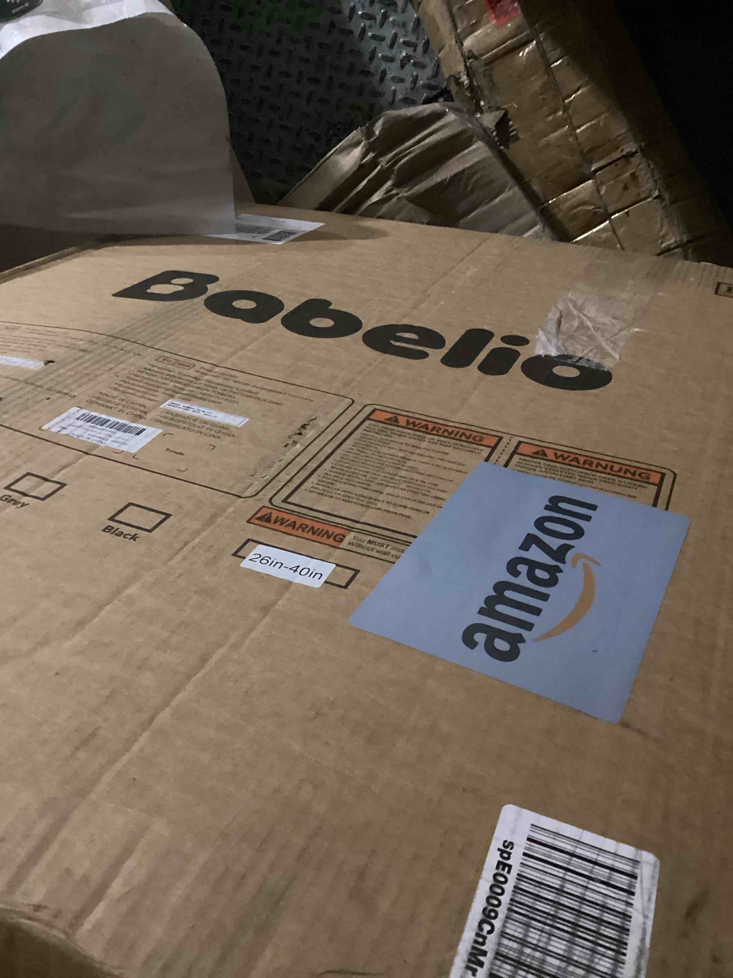https://s3.amazonaws.com/lotting-images-prod/bidfta/PNK1220837_1743975282518.jpeg
