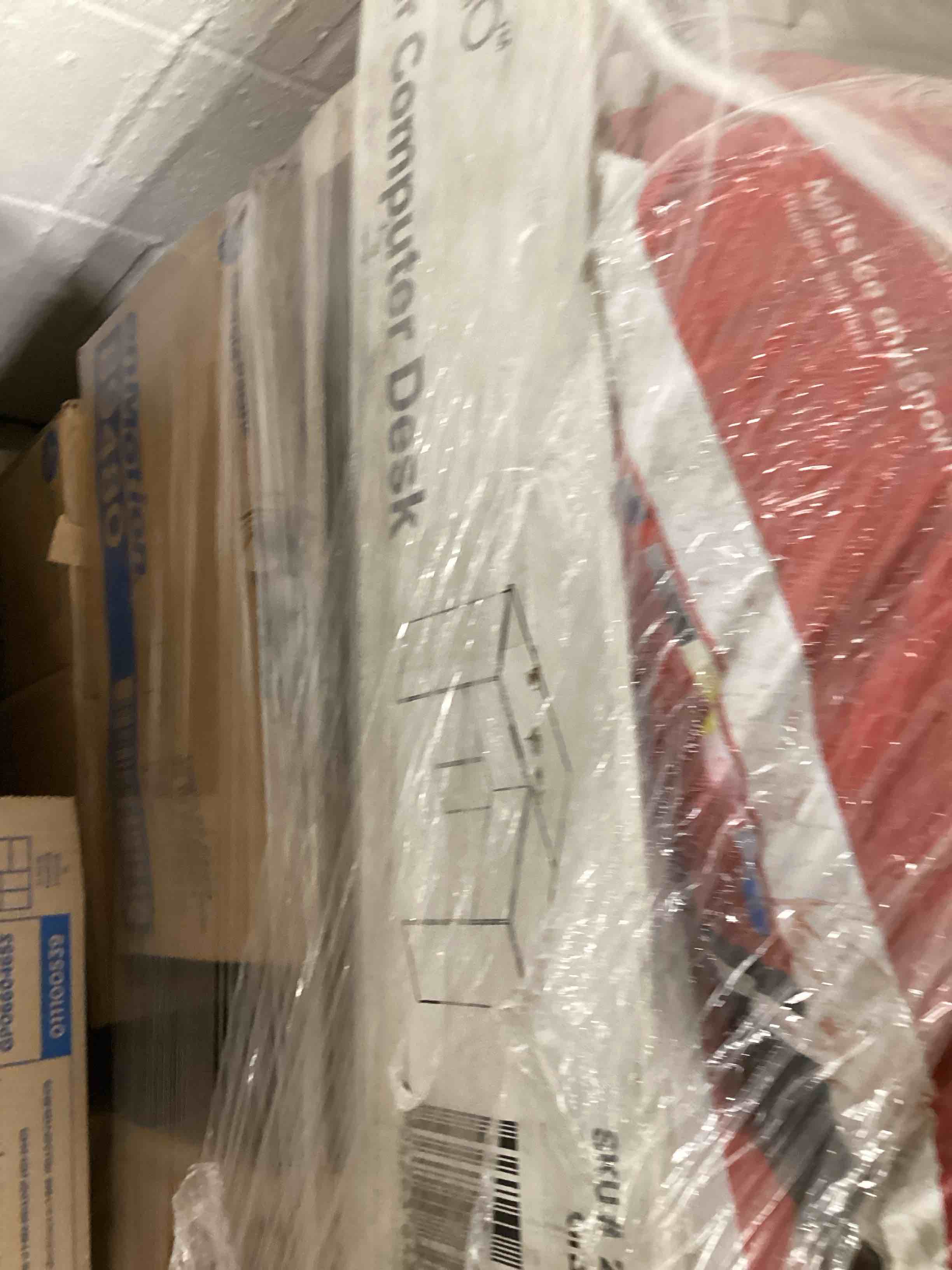 https://s3.amazonaws.com/lotting-images-prod/bidfta/PNK1221276_1745177337815.jpeg
