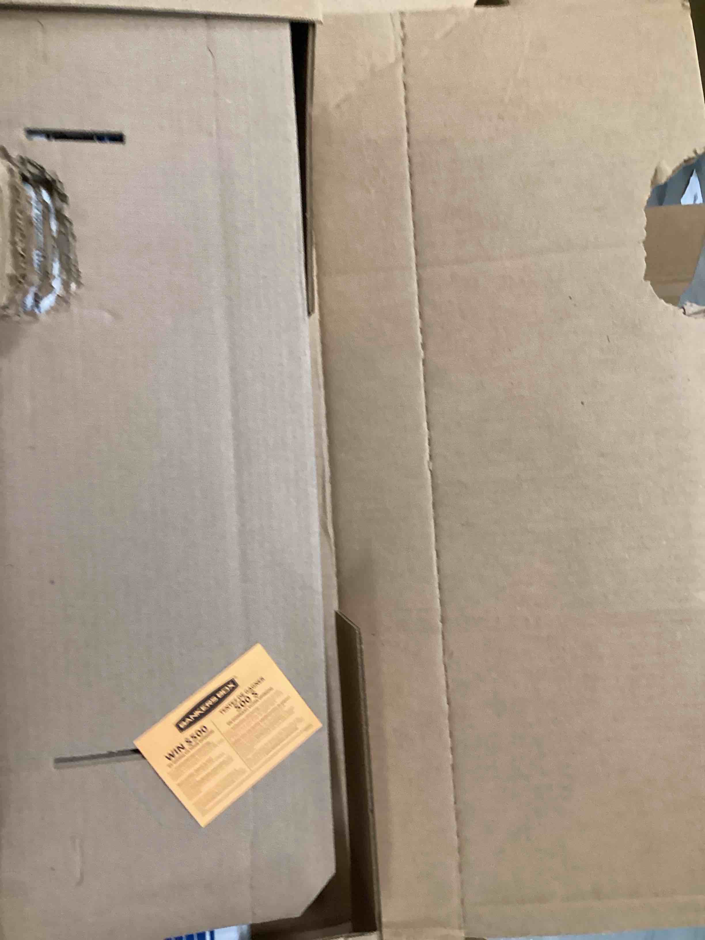 https://s3.amazonaws.com/lotting-images-prod/bidfta/PNK1221313_1745168052510.jpeg