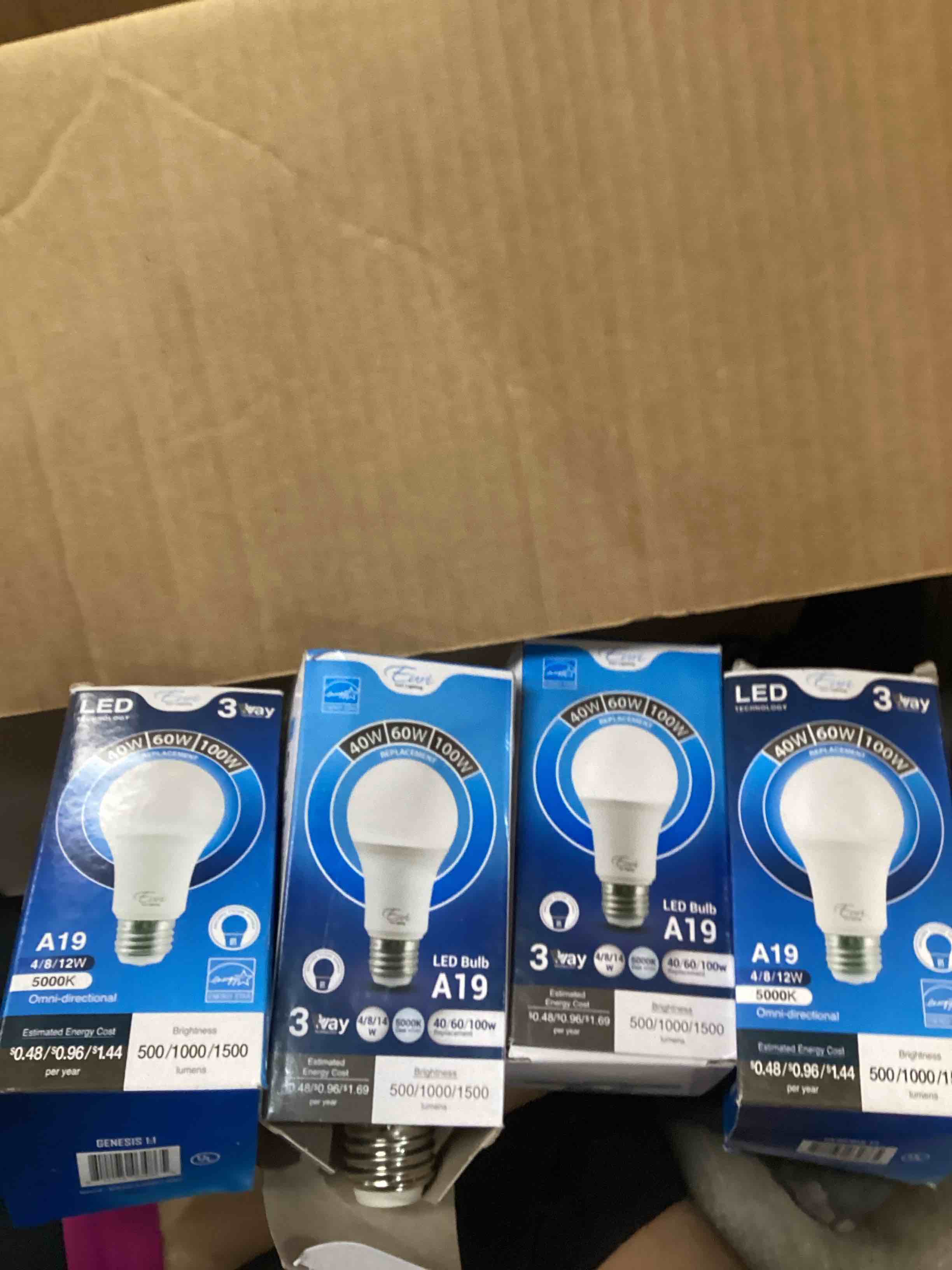 https://s3.amazonaws.com/lotting-images-prod/bidfta/PNK1221314_1745168409987.jpeg