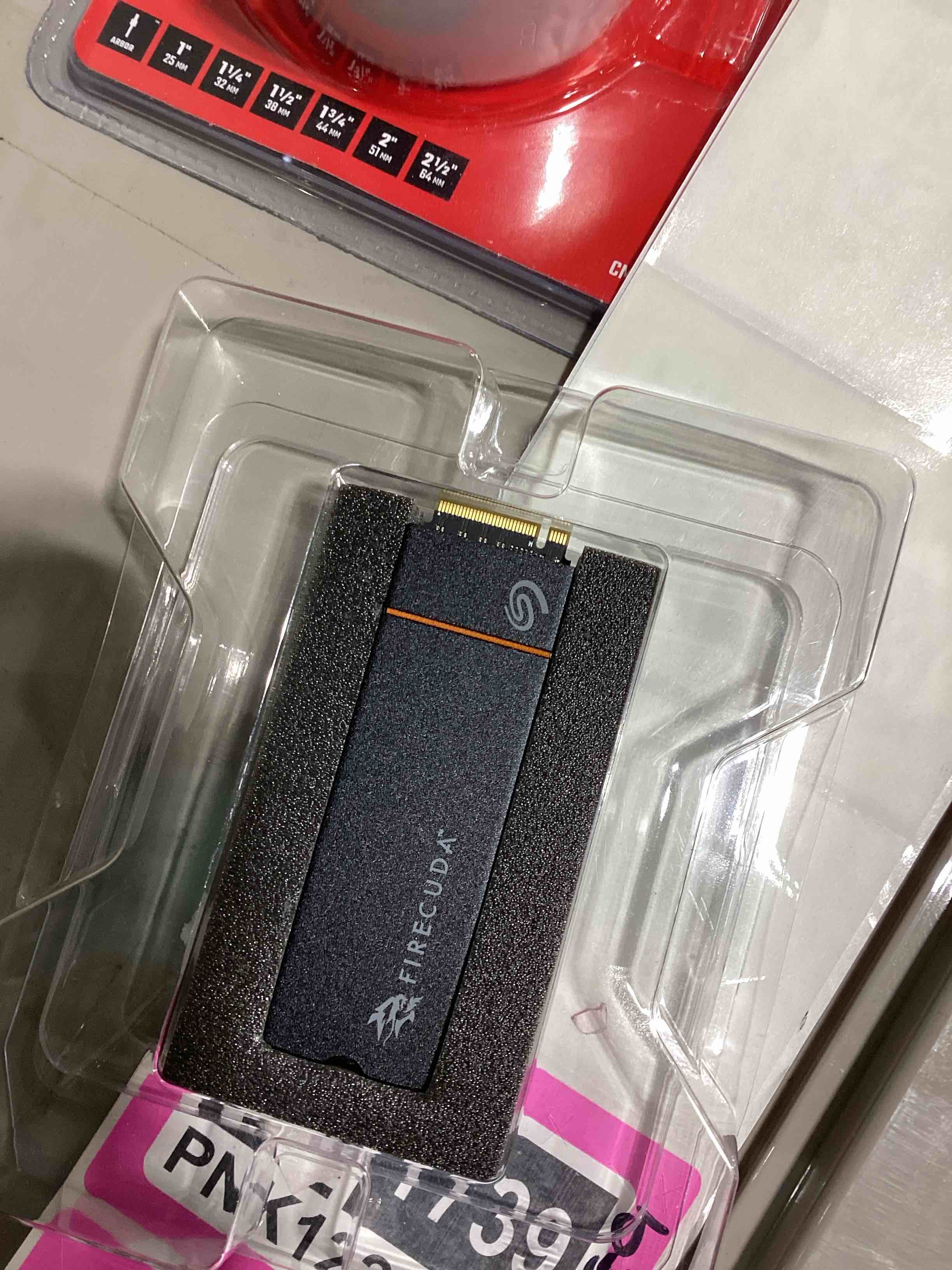 https://s3.amazonaws.com/lotting-images-prod/bidfta/PNK1221738_1745591297040.jpeg