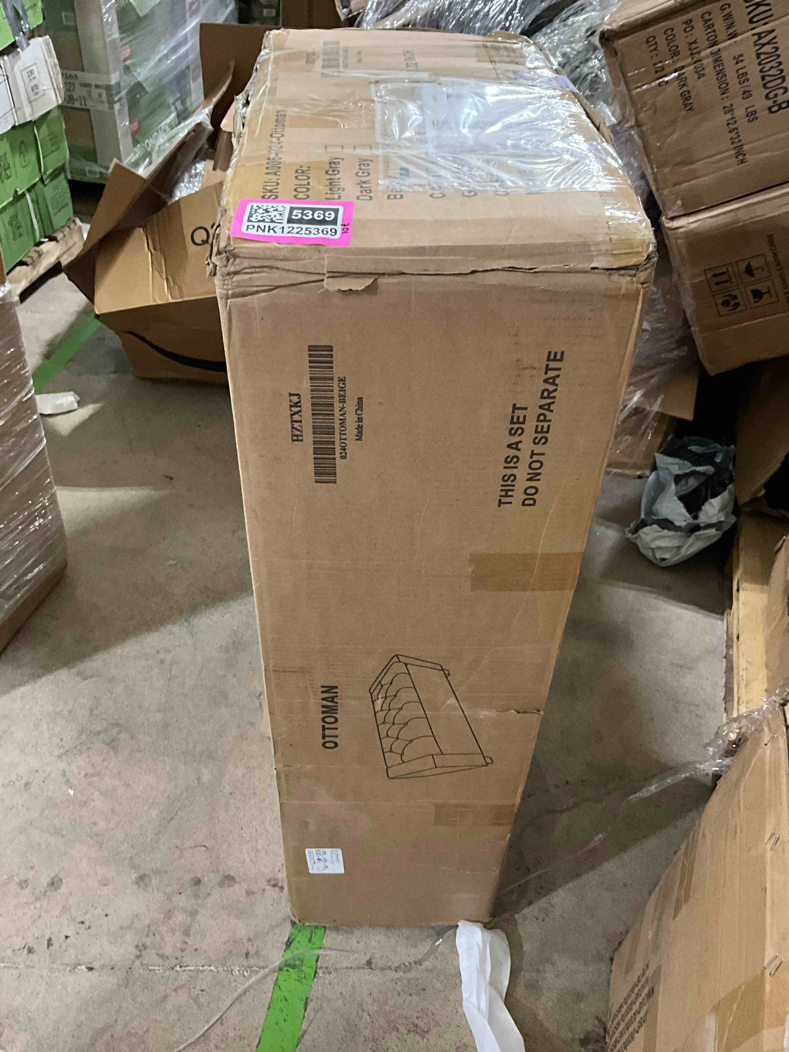 https://s3.amazonaws.com/lotting-images-prod/bidfta/PNK1225369_1734359905920.jpeg