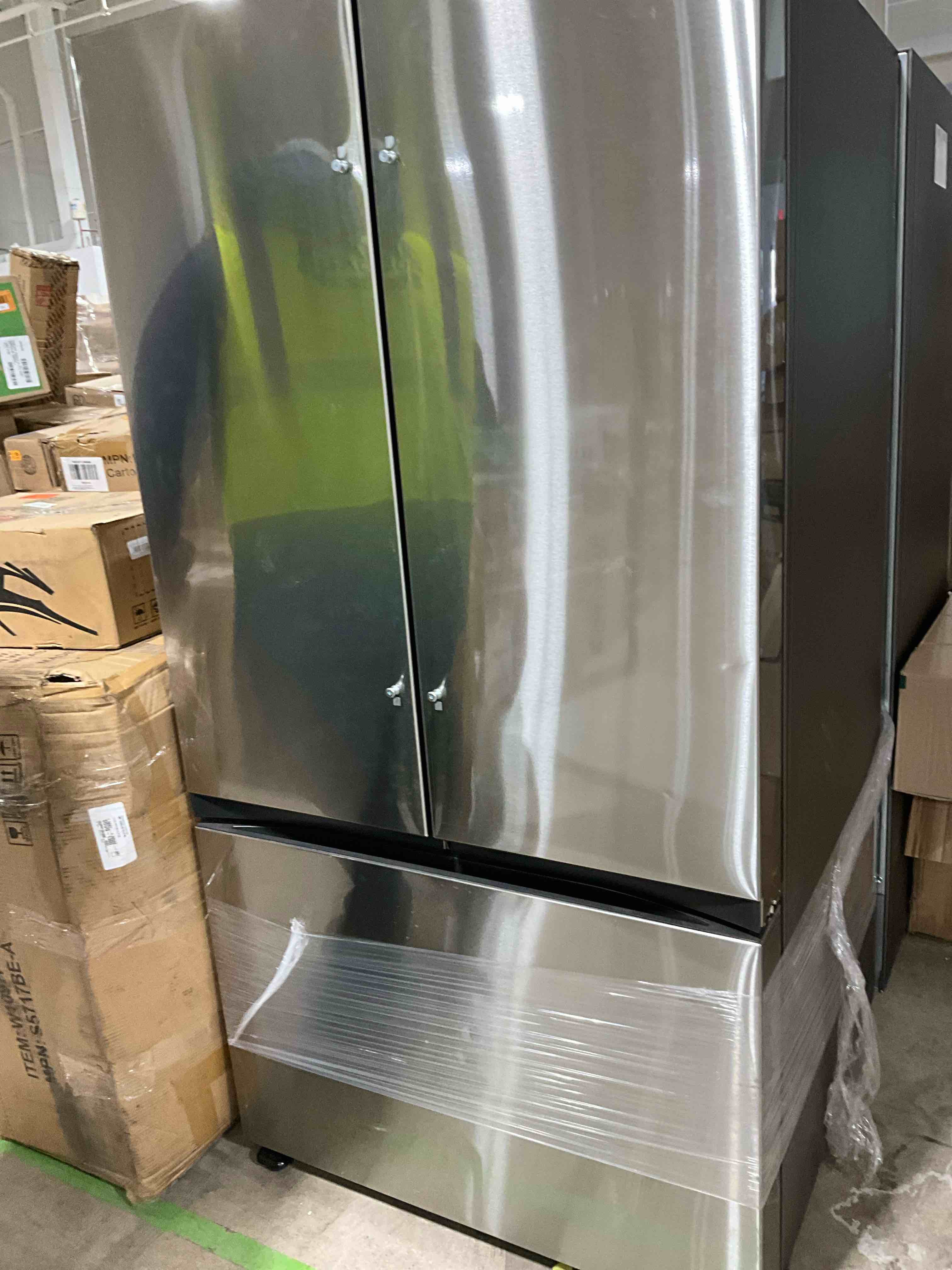 Samsung - 32 cu. ft. 3-Door French Door Smart Refrigerator with Dual Auto Ice Maker - Stainless Steel