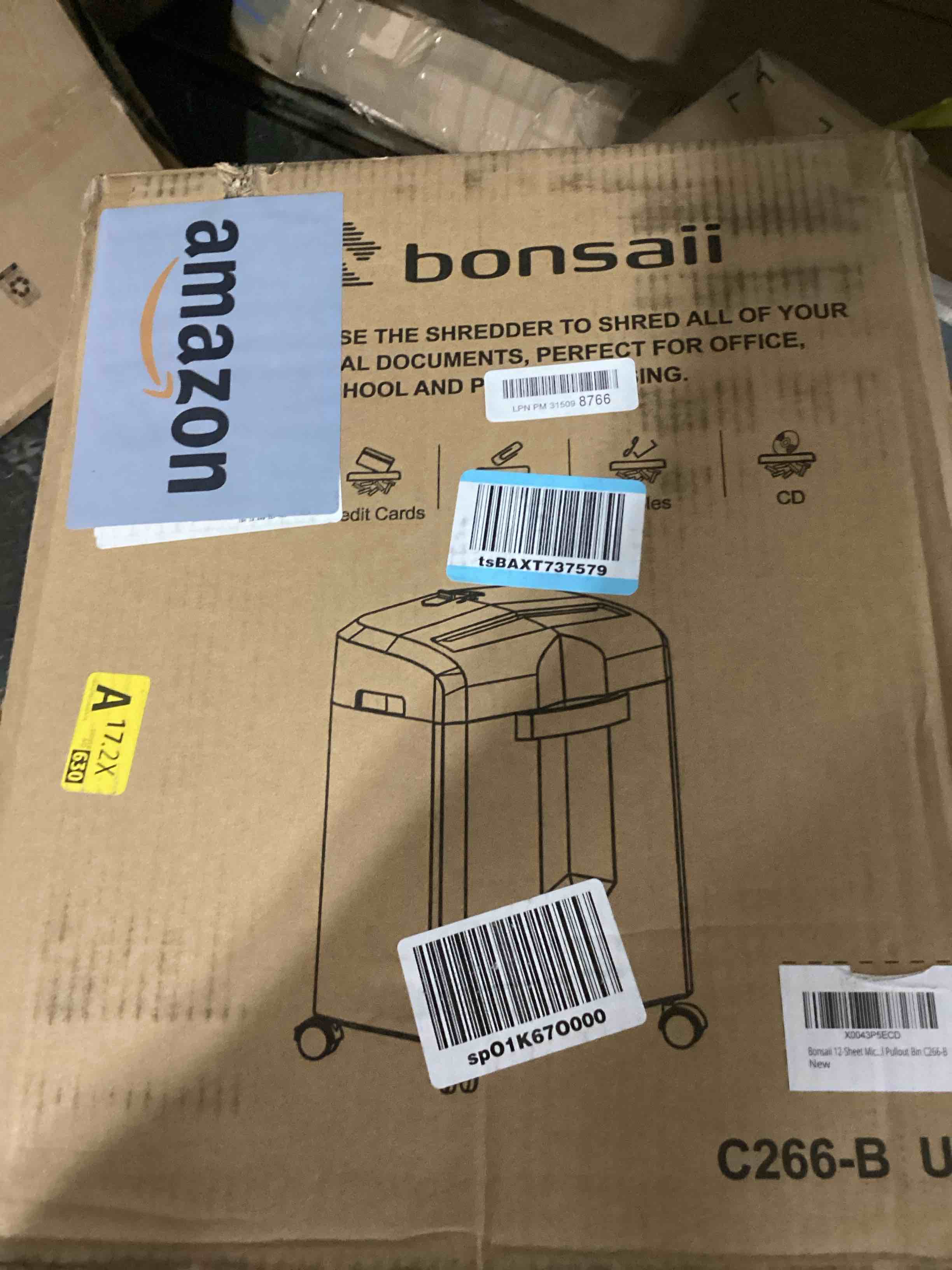 https://s3.amazonaws.com/lotting-images-prod/bidfta/PNK1228614_1759786831621.jpeg
