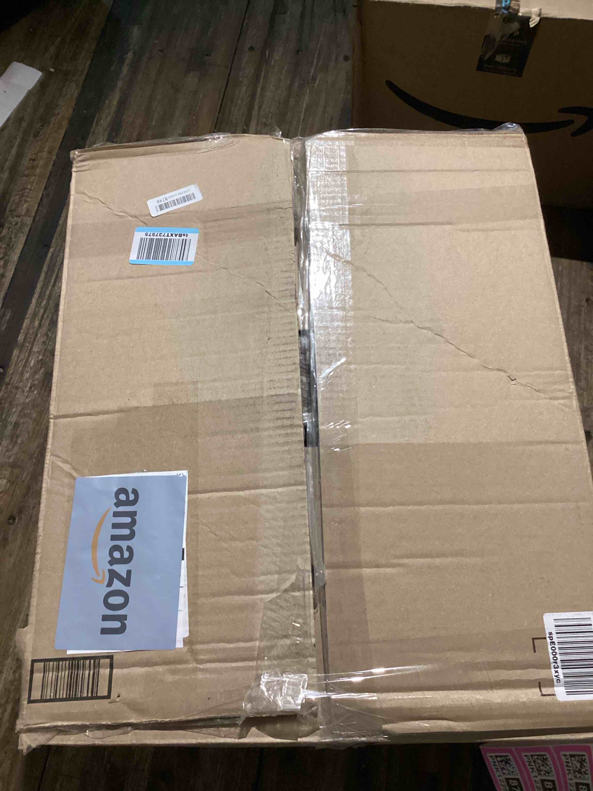 https://s3.amazonaws.com/lotting-images-prod/bidfta/PNK1228785_1759863370404.jpeg